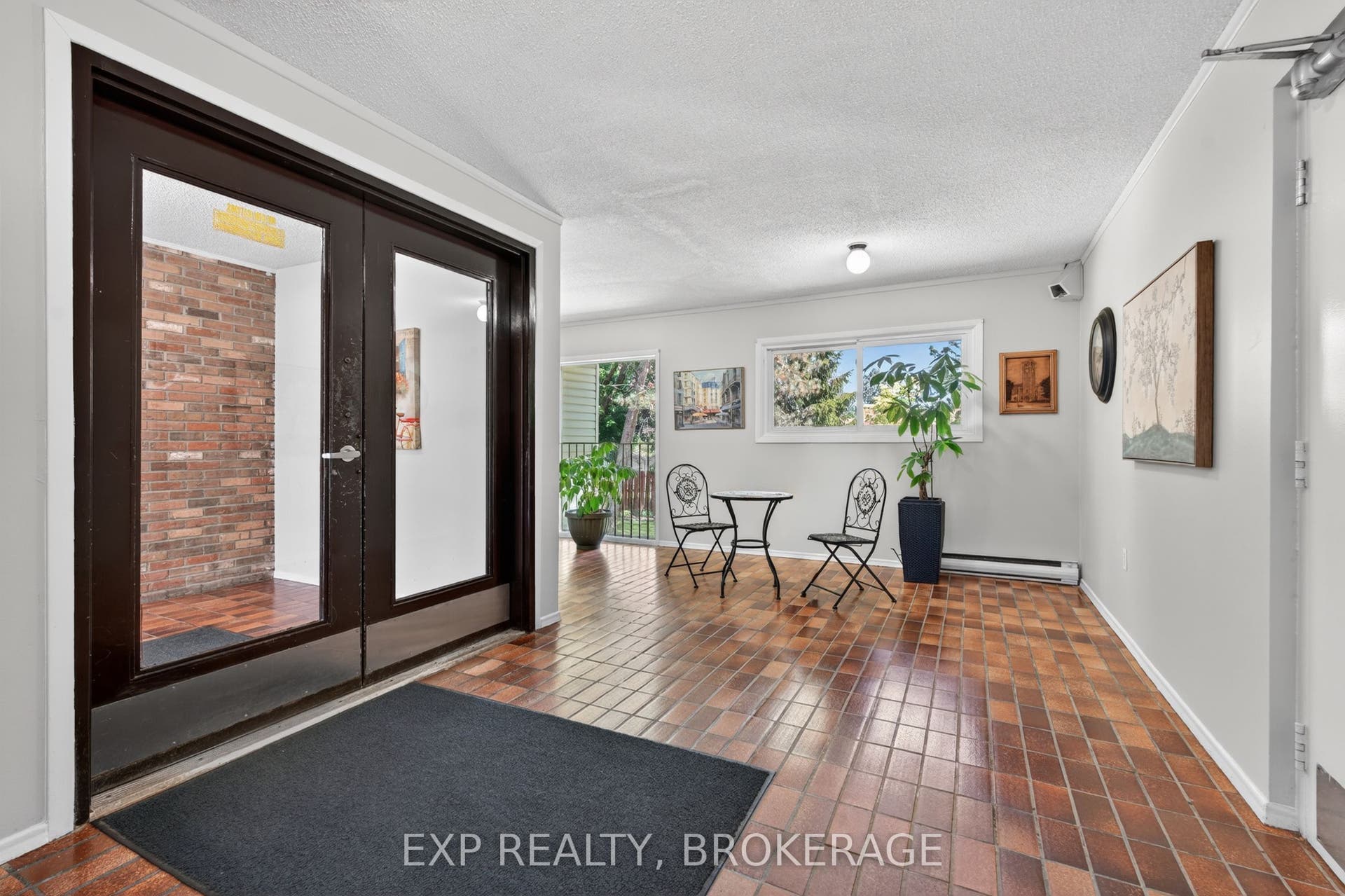 835 MILFORD Drive, #105, Kingston, Frontenac ON K7P 1A7