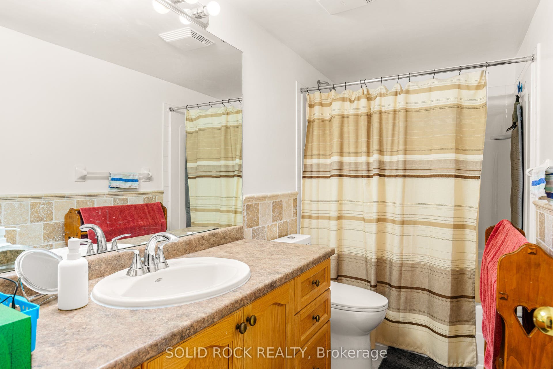 Main floor bath