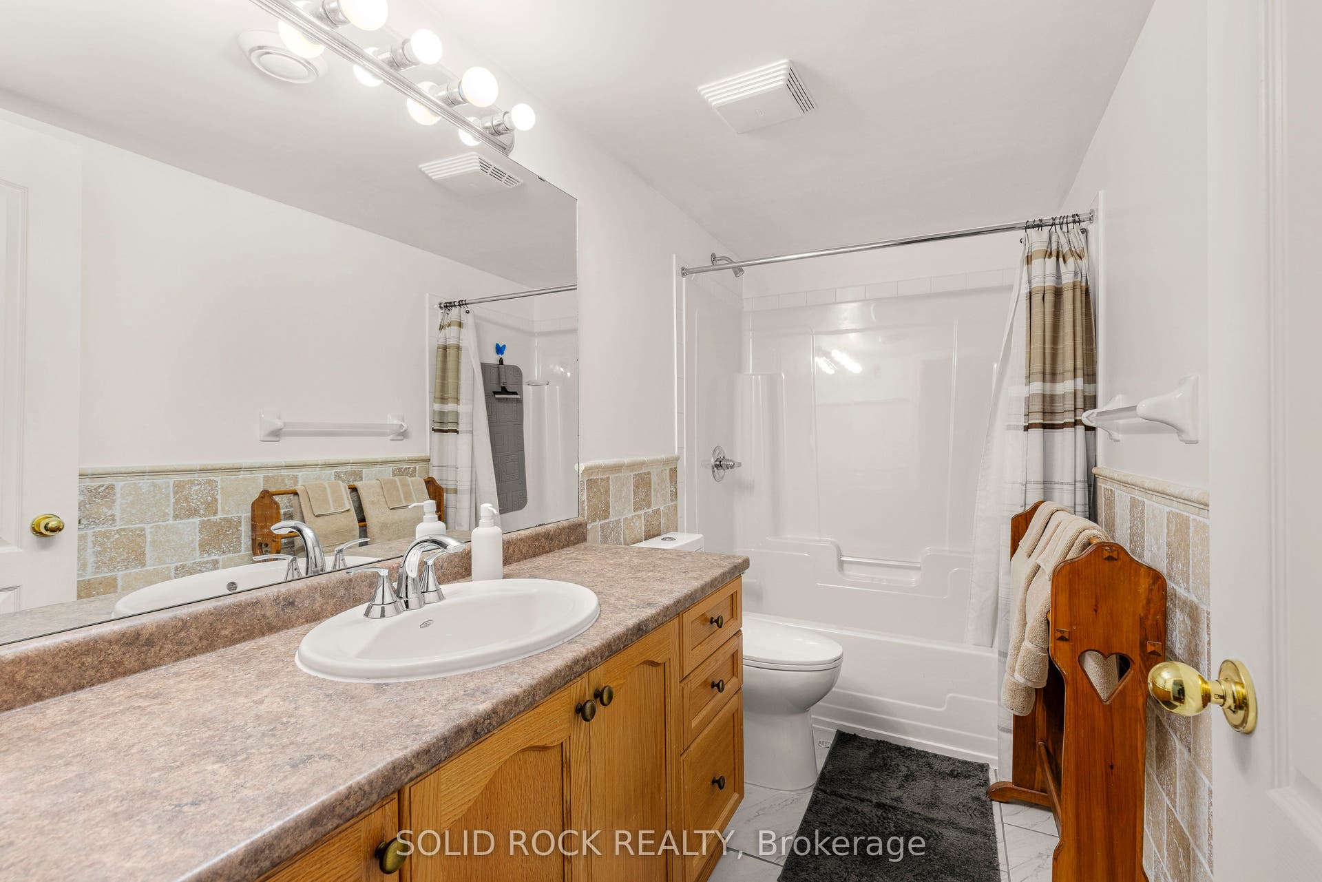 26 Regency Place, Brockville, Leeds And Grenville ON K6V 7M5