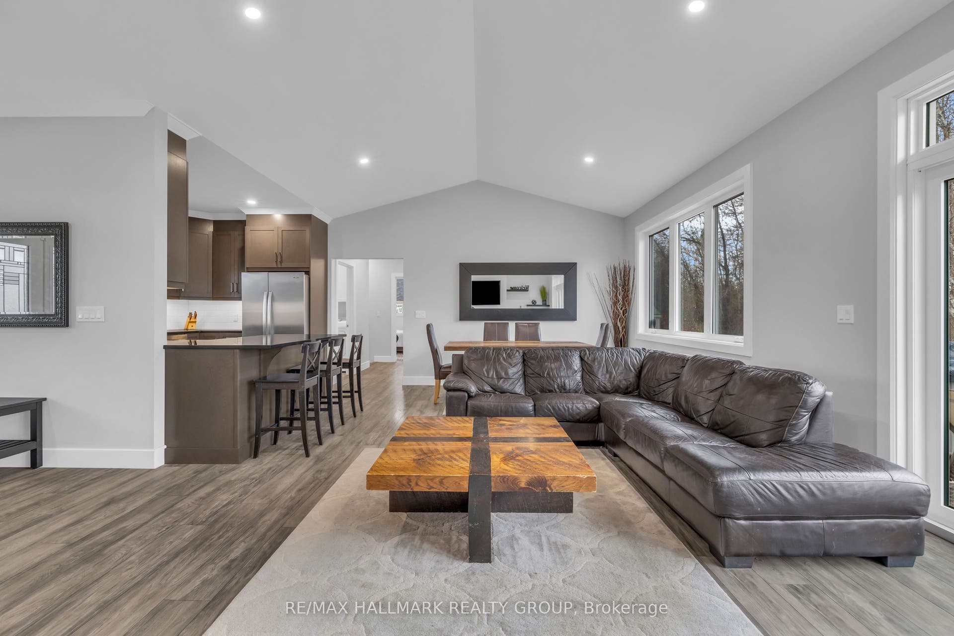 1077 SHEARER Drive, Brockville, Leeds And Grenville ON K6V 7K1 1077 SHEARER Drive, Brockville, Leeds And Grenville ON K6V 7K1