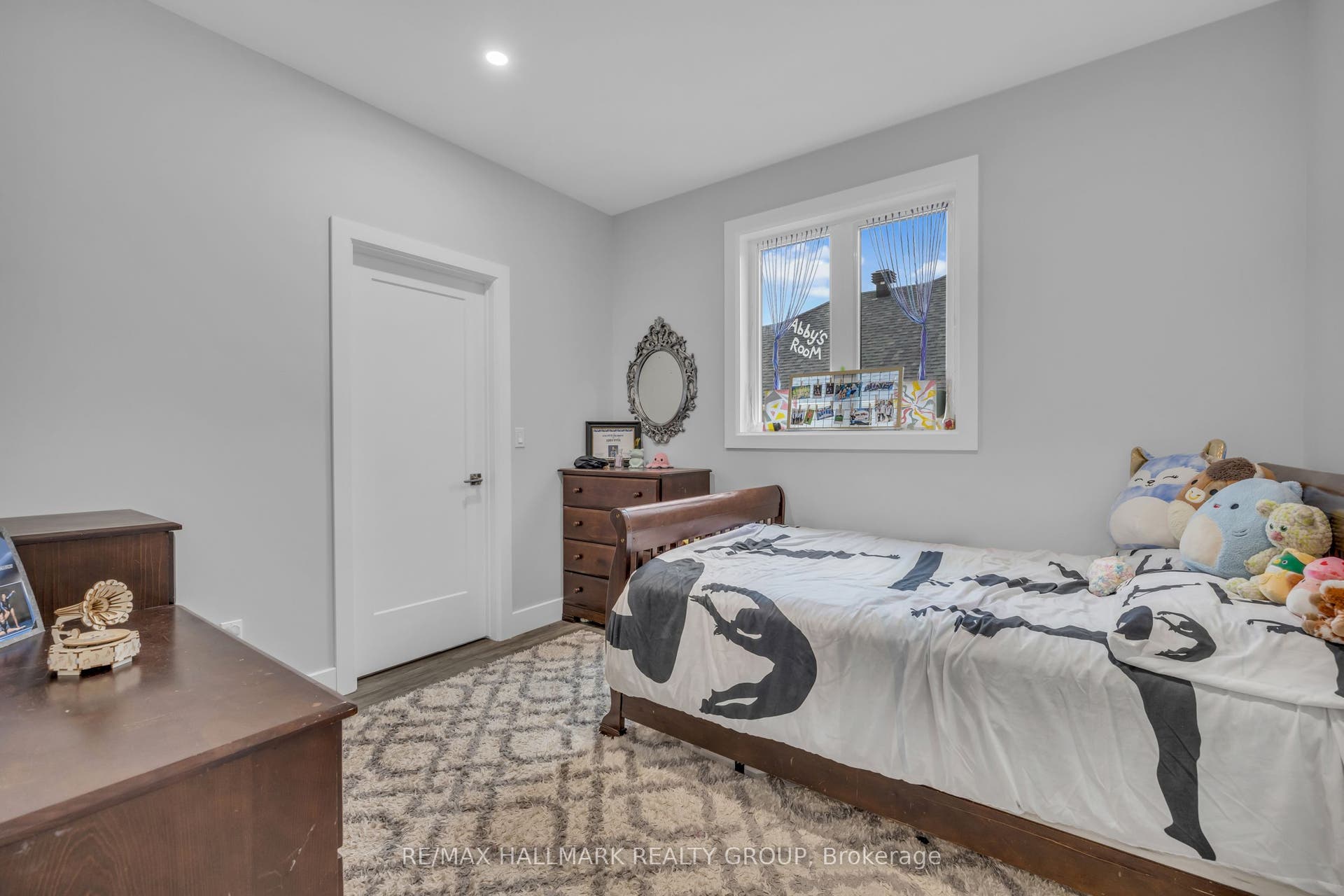 1077 SHEARER Drive, Brockville, Leeds And Grenville ON K6V 7K1 1077 SHEARER Drive, Brockville, Leeds And Grenville ON K6V 7K1