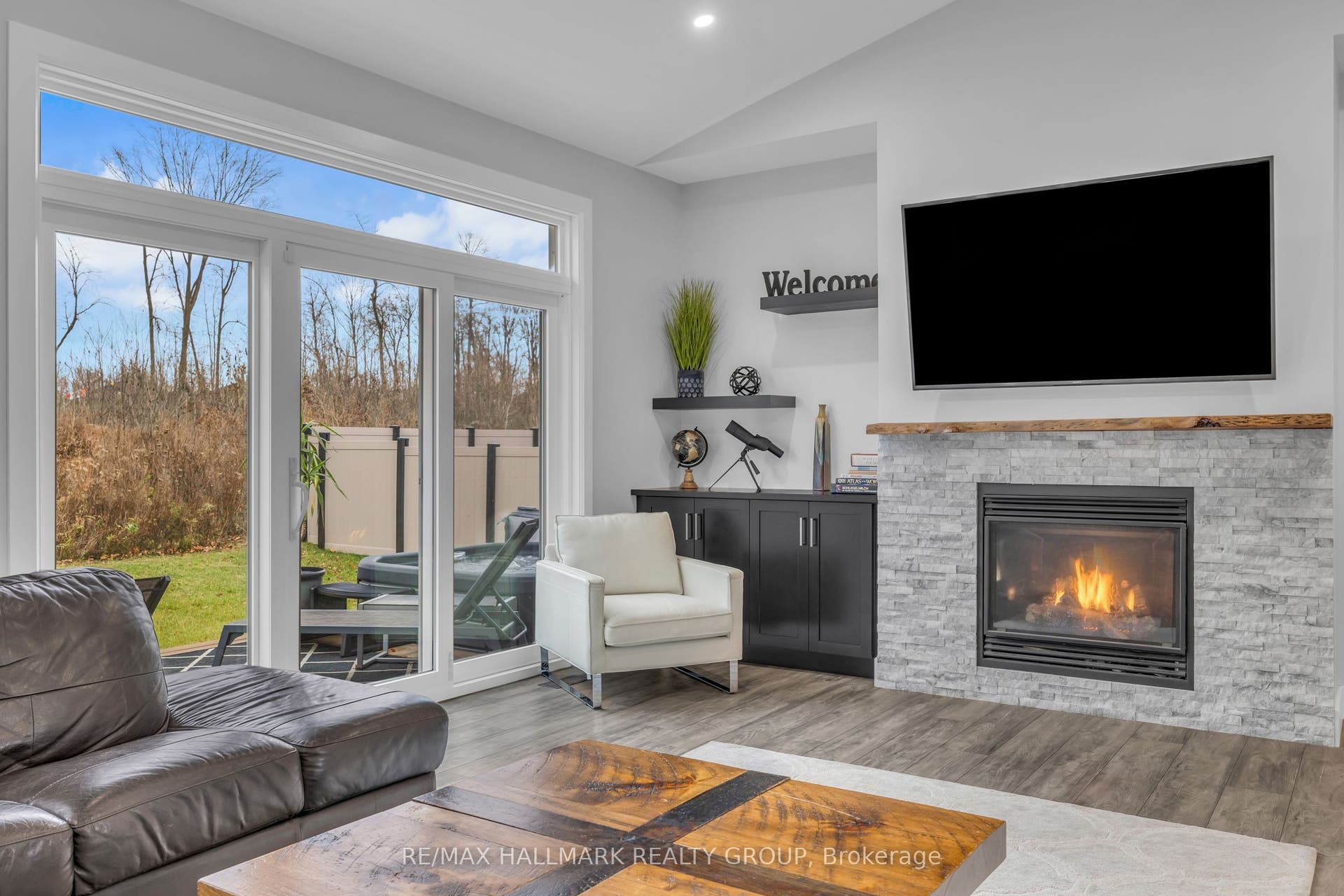 1077 SHEARER Drive, Brockville, Leeds And Grenville ON K6V 7K1 1077 SHEARER Drive, Brockville, Leeds And Grenville ON K6V 7K1
