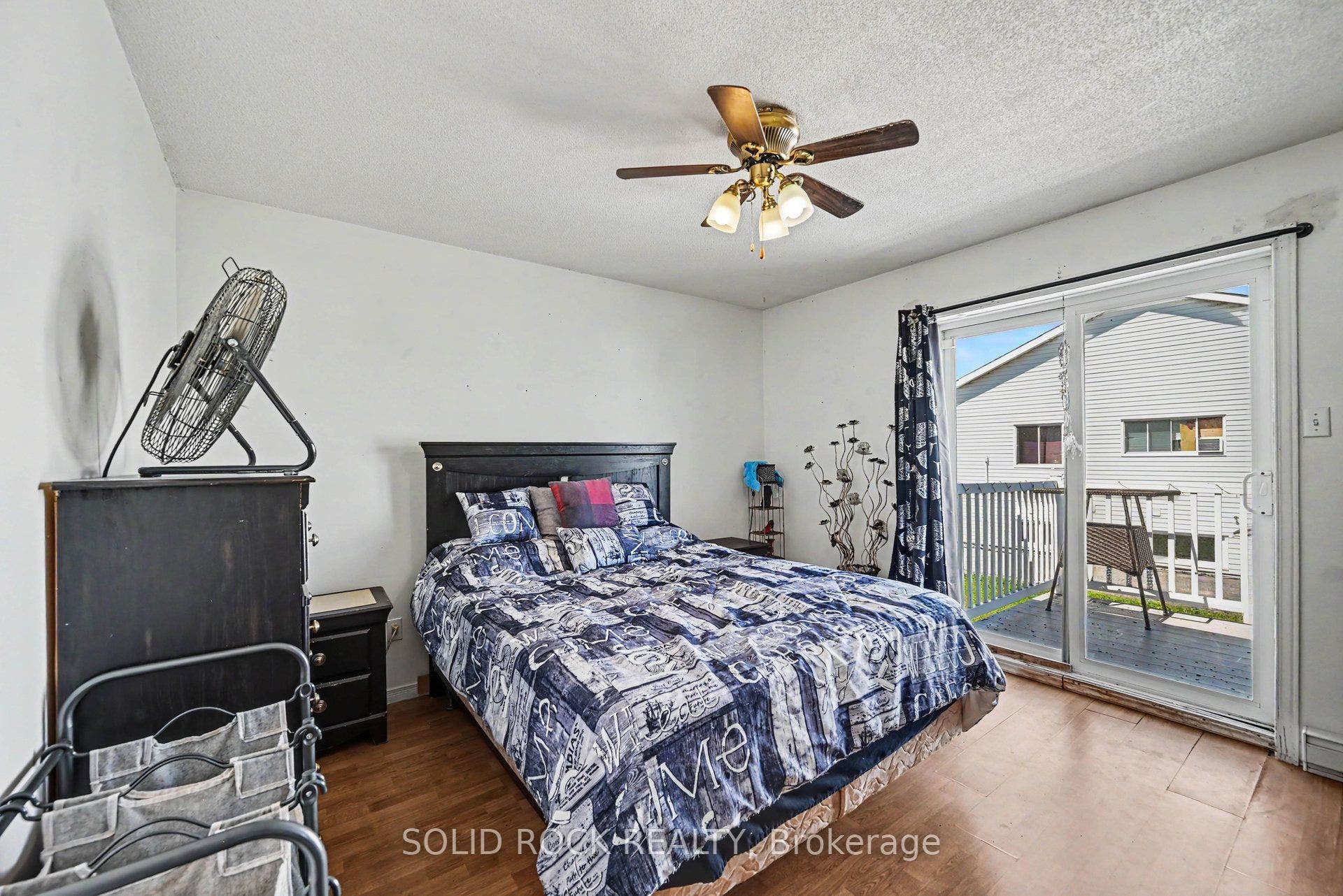 530 Mario Street, Hawkesbury, Prescott And Russell ON K6A 3V4 Unit 1 Primary Bedroom with Patio Door
