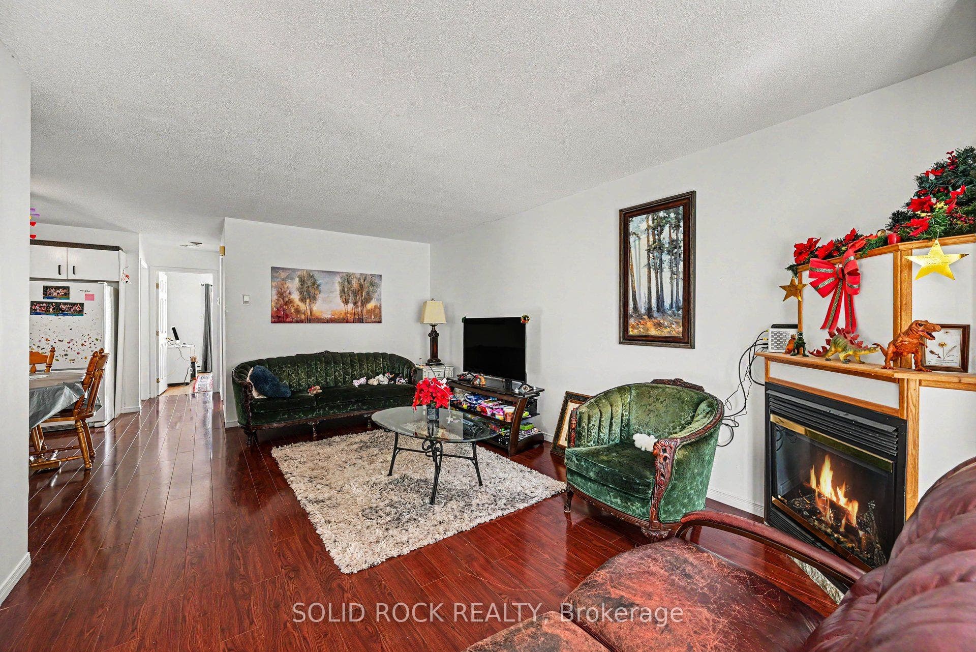 Unit 1 Livingroom
