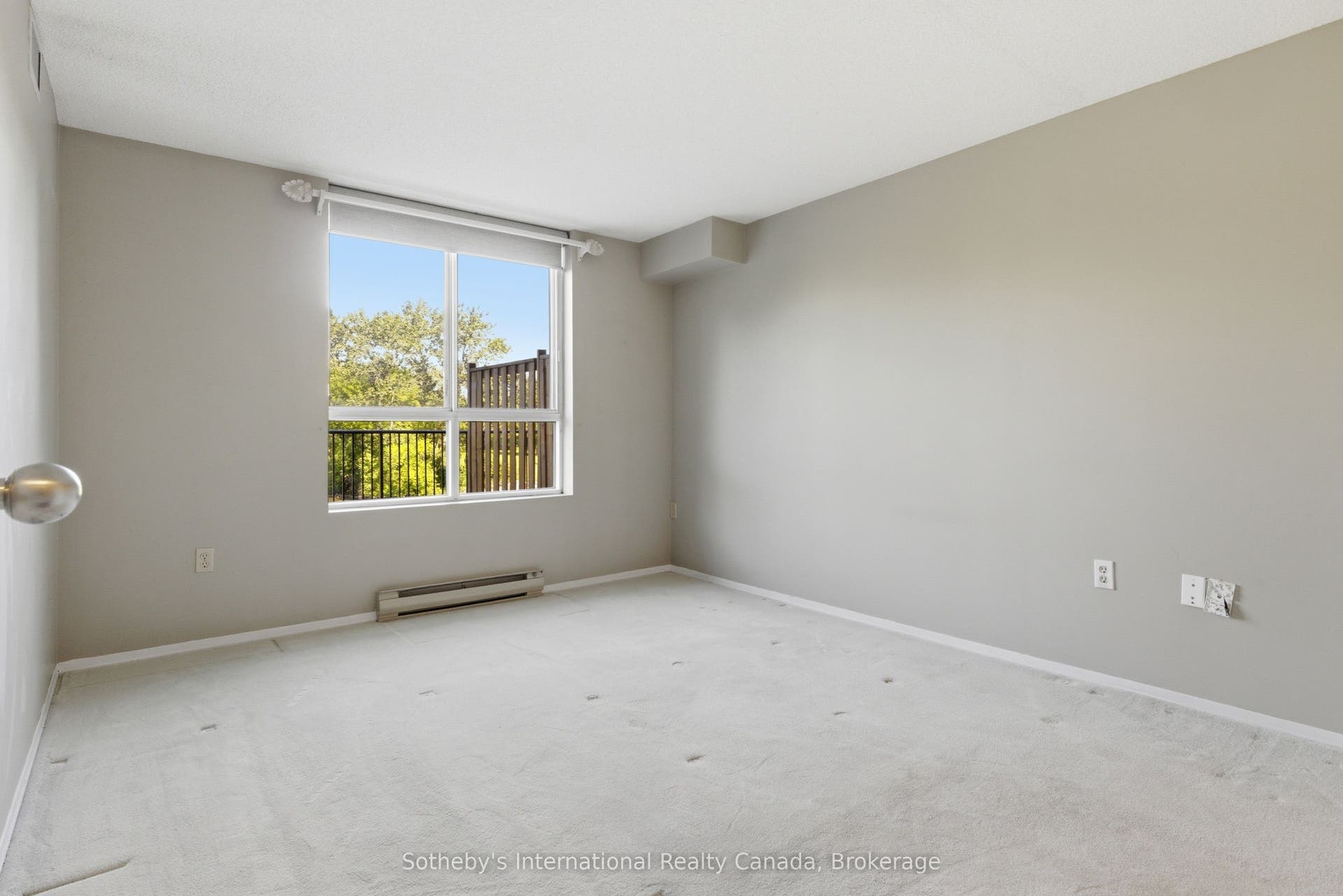 30 Blue Springs Drive, #102, Waterloo, Waterloo ON N2J 4T2