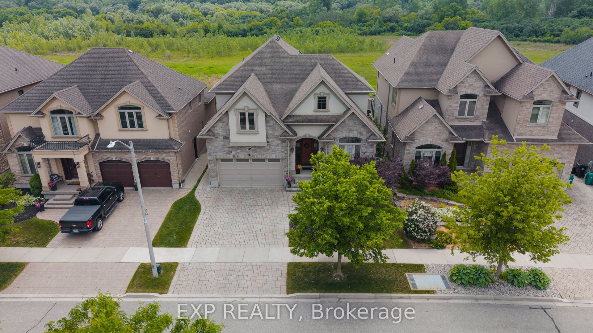 54 Paige Street, Kitchener, Waterloo ON N2K 4P6 54 Paige Street, Kitchener, Waterloo ON N2K 4P6