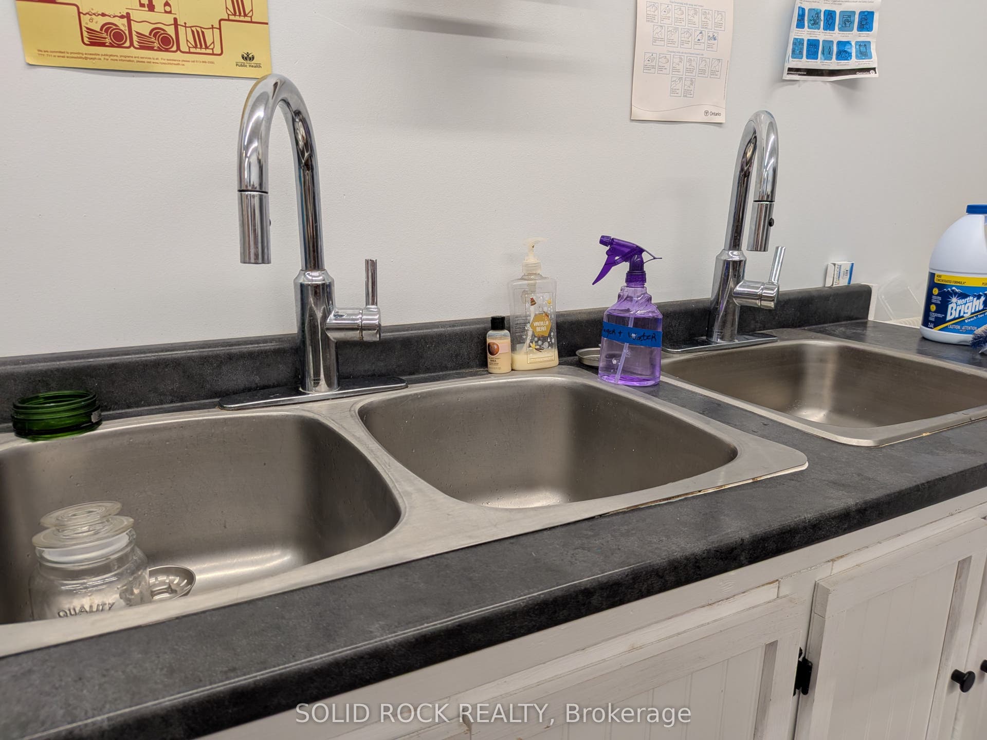 48 Bridge Street E, Trent Hills, Northumberland ON K0L 1L0 Triple Sink