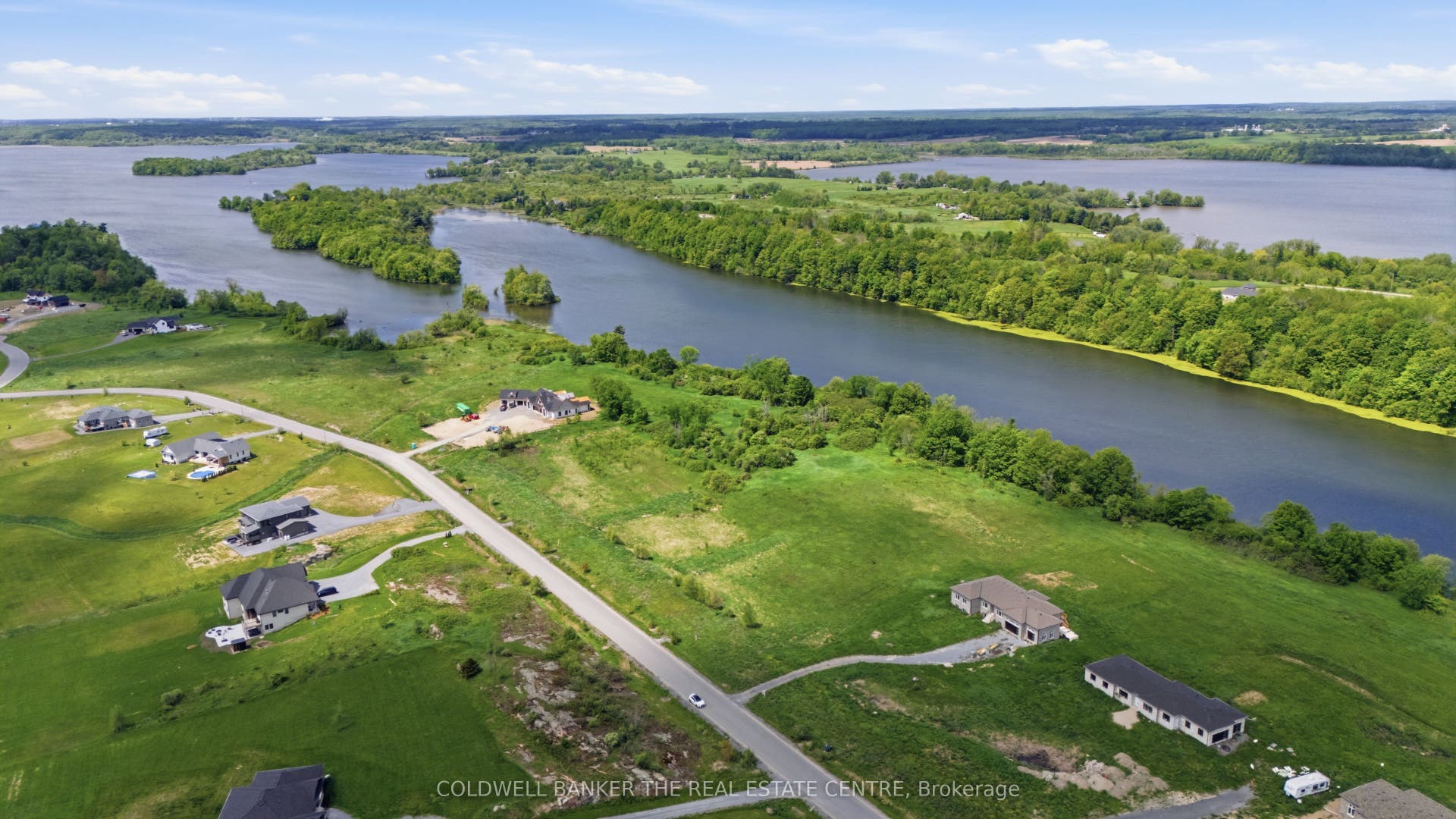 126 Hineman Street, Kingston, Frontenac ON K7L 0G2 126 Hineman Street, Kingston, Frontenac ON K7L 0G2