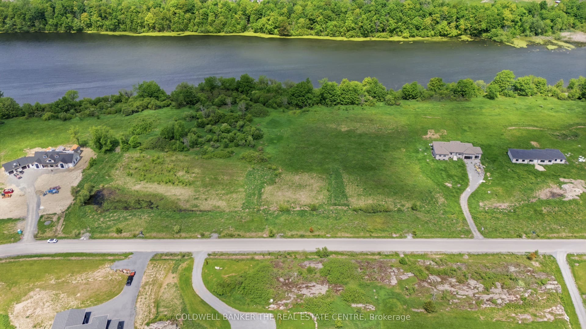 126 Hineman Street, Kingston, Frontenac ON K7L 0G2 126 Hineman Street, Kingston, Frontenac ON K7L 0G2