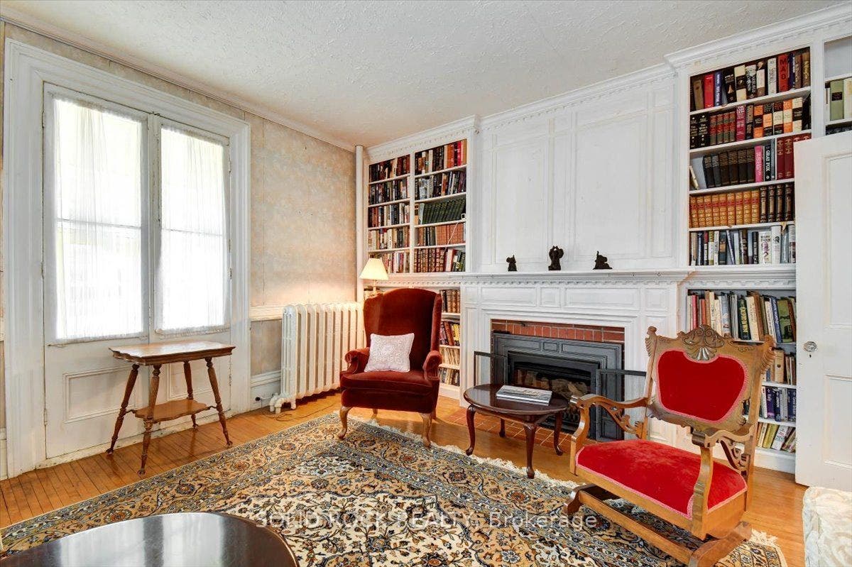 87 Booth Street N, Trent Hills, Northumberland ON K0L 1L0 Living Room