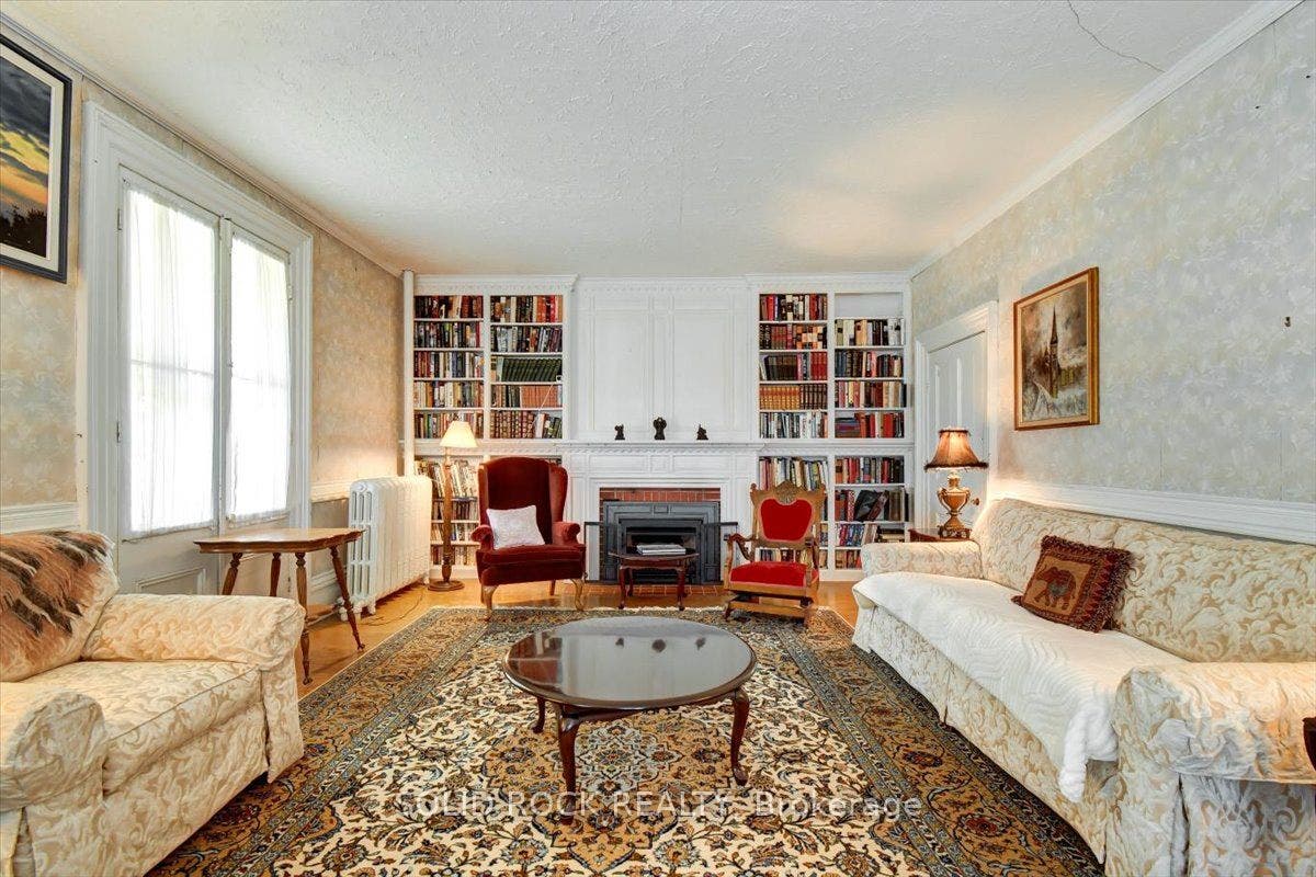 87 Booth Street N, Trent Hills, Northumberland ON K0L 1L0 Living Room/Reading Area