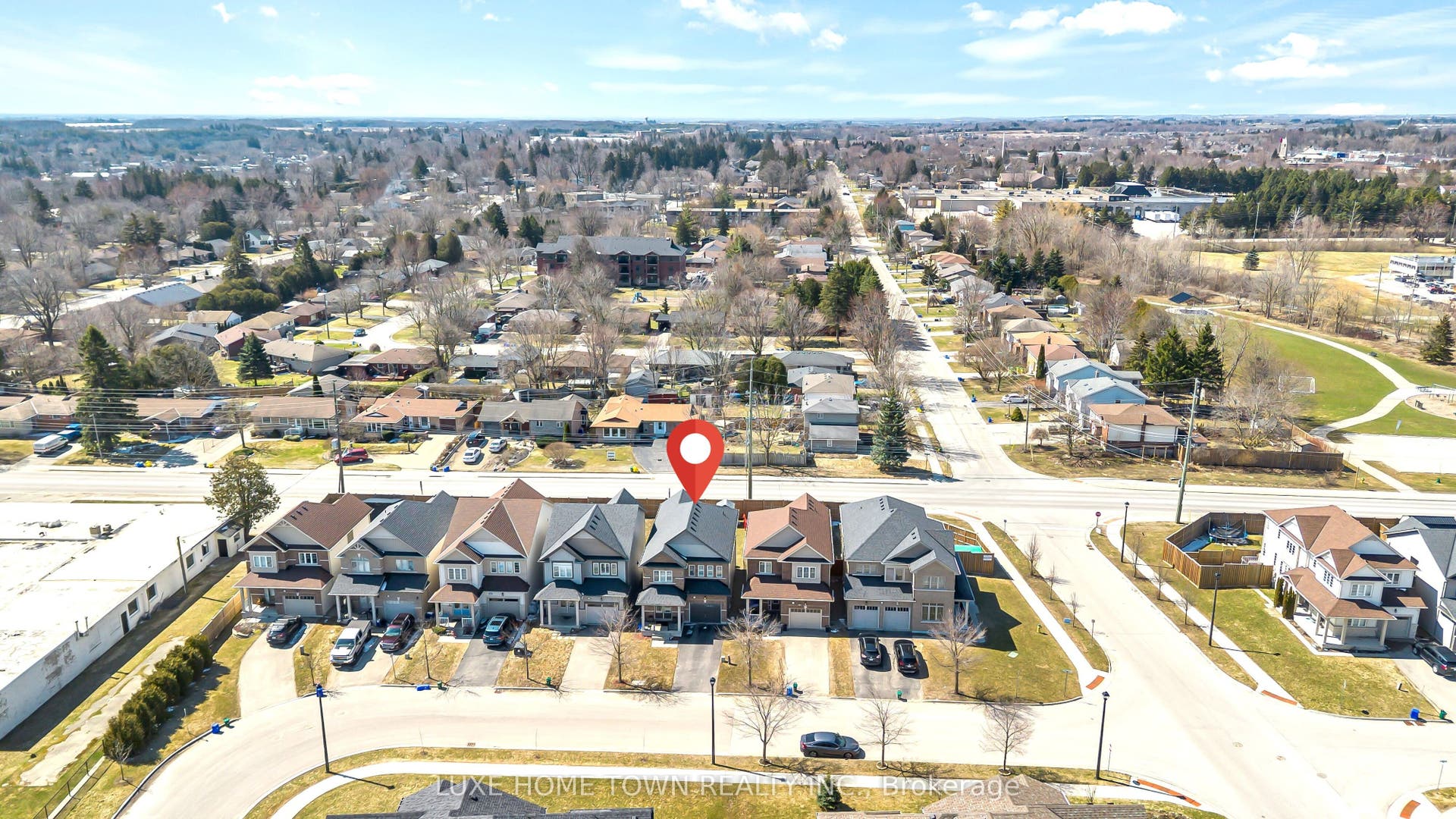 19 Findlay Way, Centre Wellington, Wellington ON N1M 0A4 19 Findlay Way, Centre Wellington, Wellington ON N1M 0A4