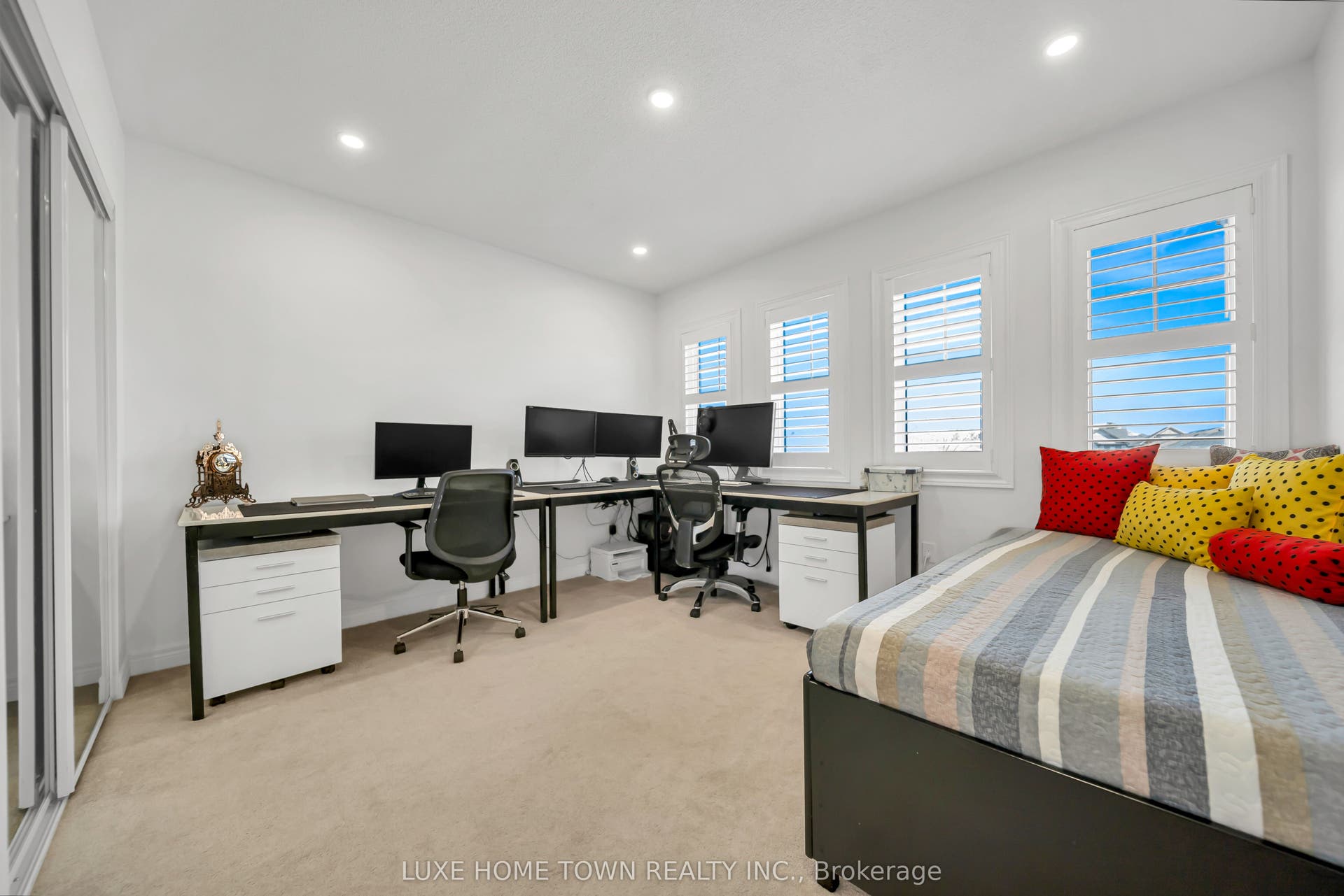 19 Findlay Way, Centre Wellington, Wellington ON N1M 0A4 19 Findlay Way, Centre Wellington, Wellington ON N1M 0A4