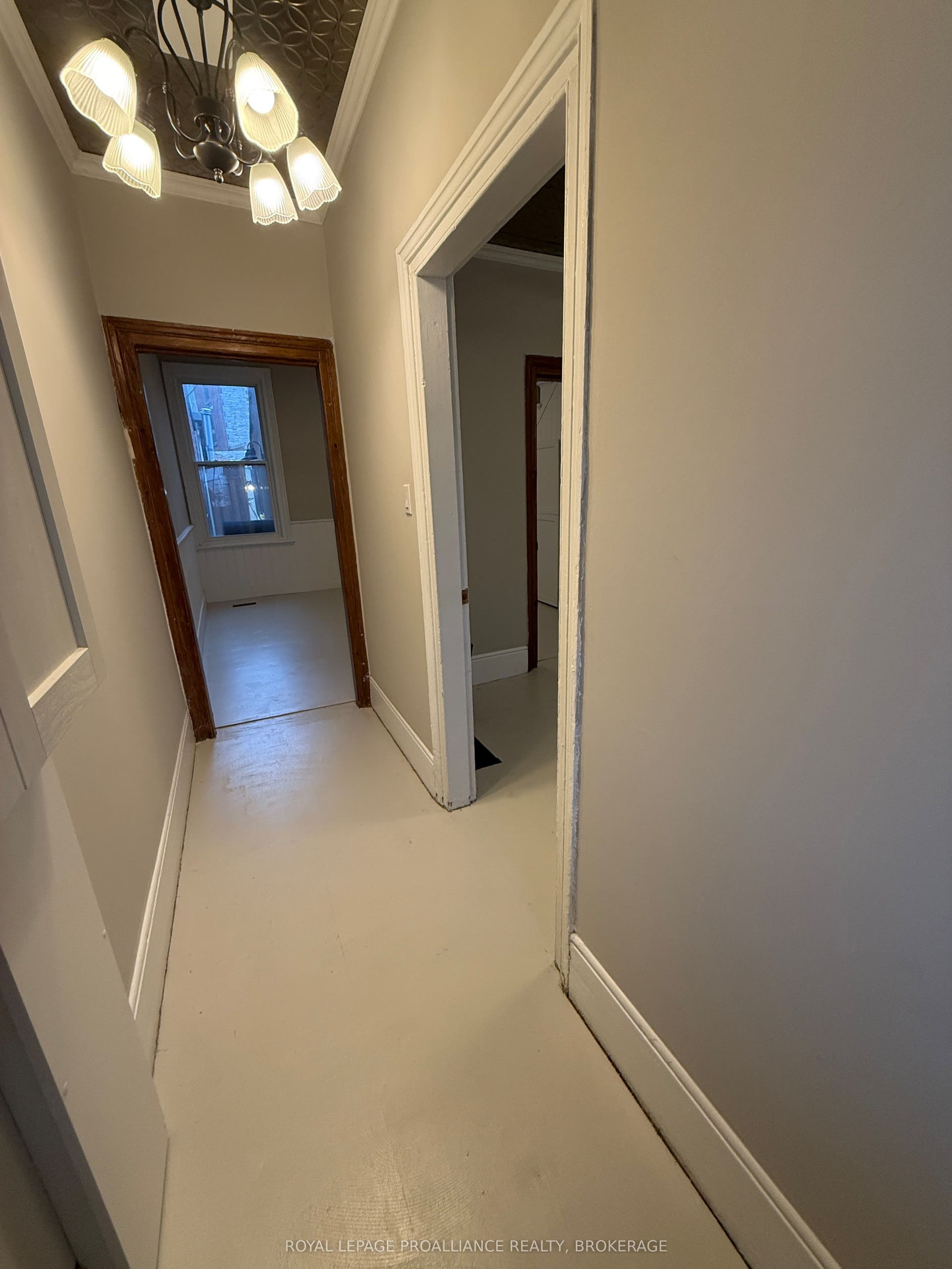 272 Wellington Street, Kingston, Frontenac ON K7K 2Z1 272 Wellington Street, Kingston, Frontenac ON K7K 2Z1