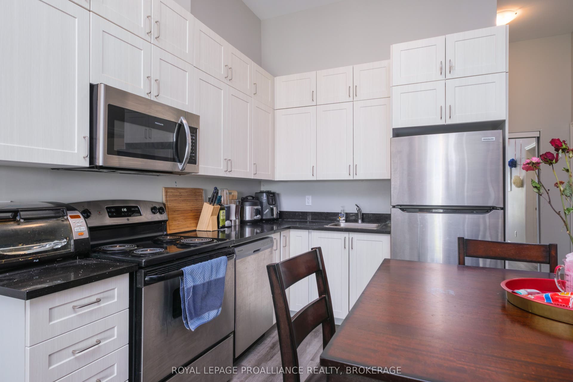501 Frontenac Street, #502, Kingston, Frontenac ON K7K 4L9