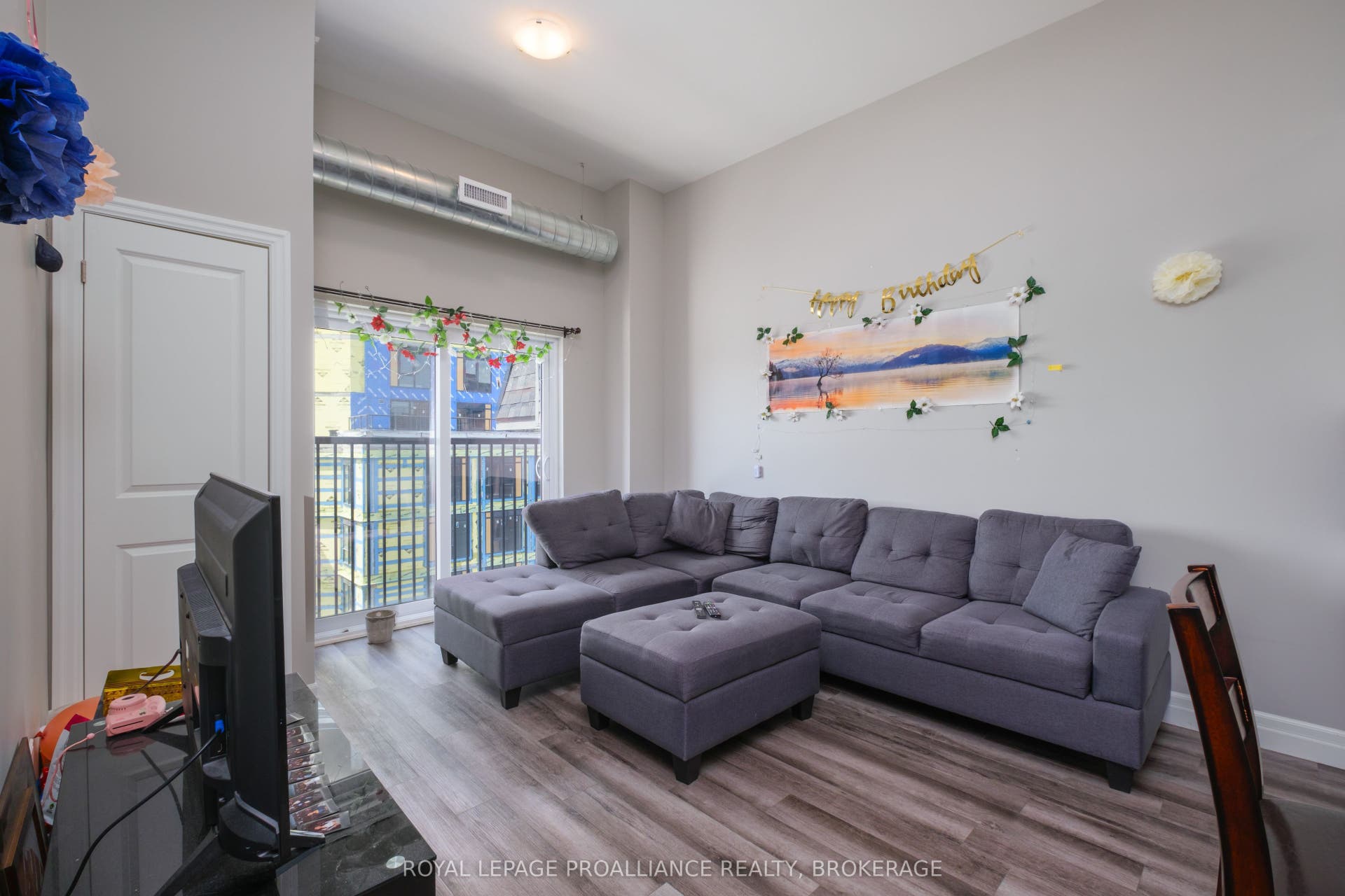 501 Frontenac Street, #502, Kingston, Frontenac ON K7K 4L9