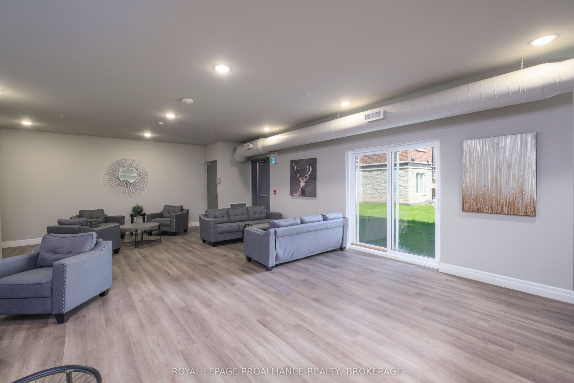 501 Frontenac Street, #402, Kingston, Frontenac ON K7K 4L9