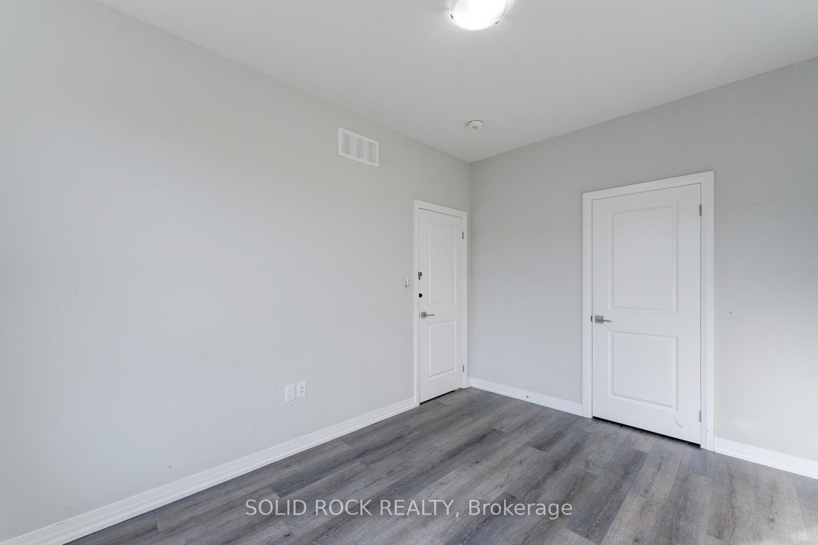 550 Grey Street, #11, Brantford, Brantford ON N3S 0C4