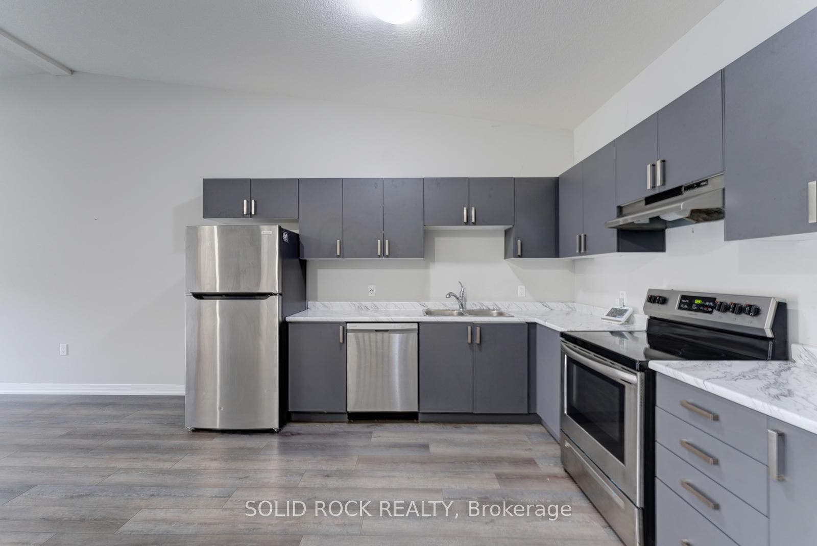 550 Grey Street, #11, Brantford, Brantford ON N3S 0C4