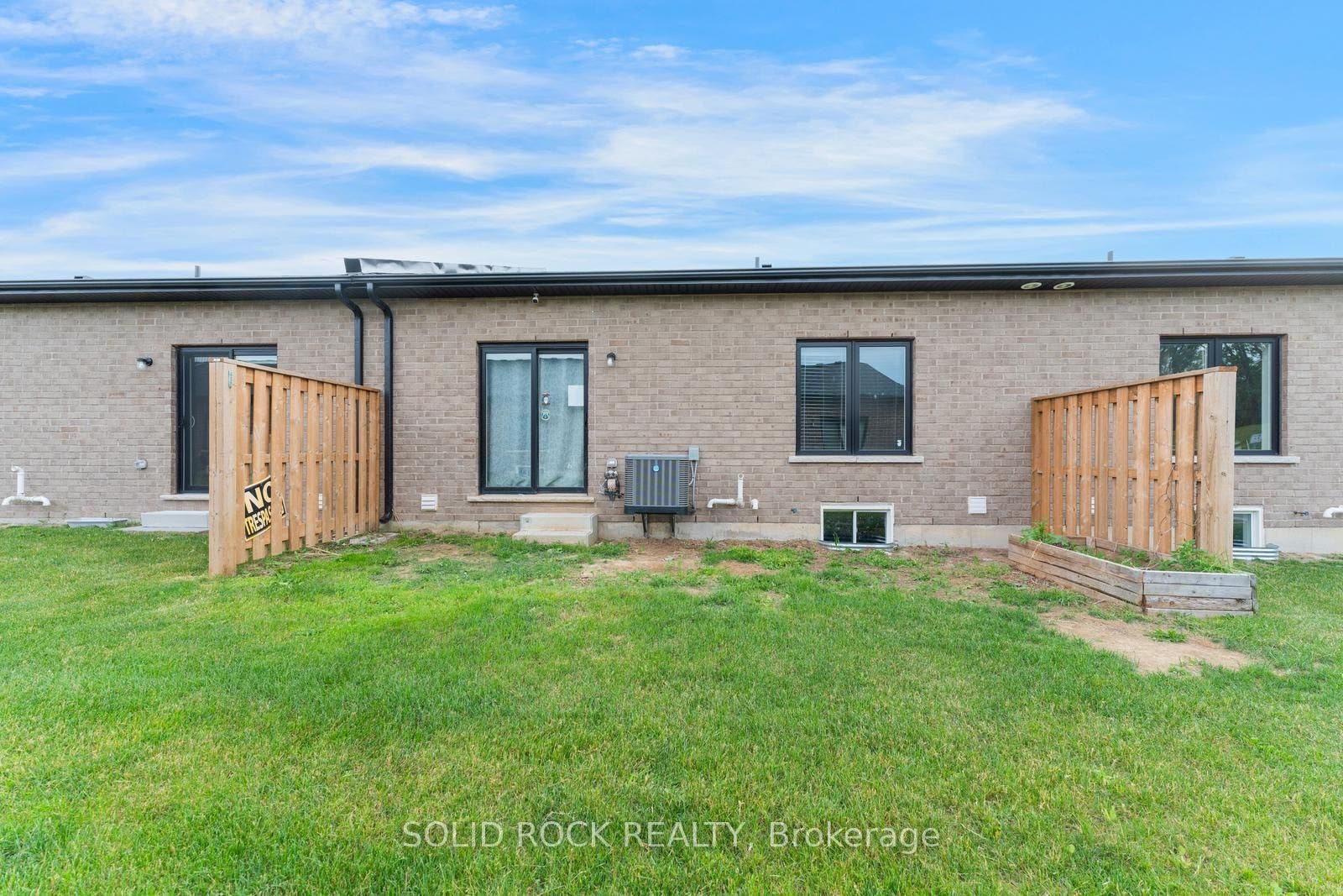 550 Grey Street, #11, Brantford, Brantford ON N3S 0C4