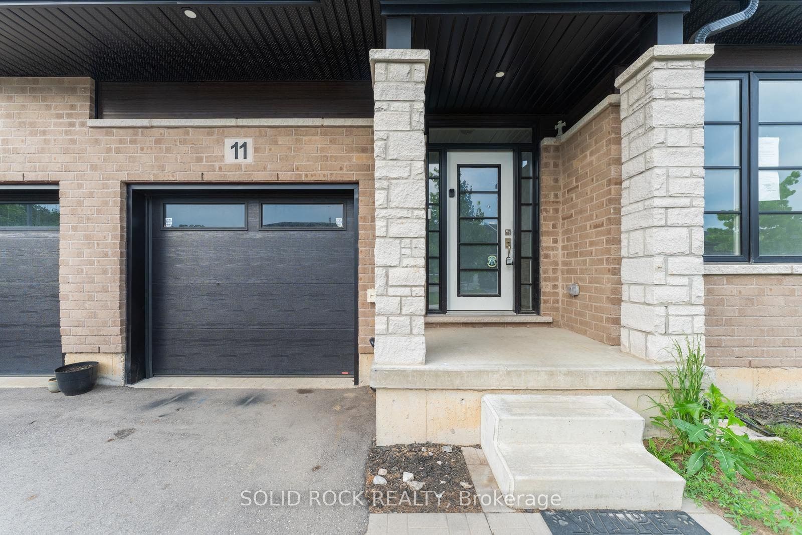 550 Grey Street, #11, Brantford, Brantford ON N3S 0C4