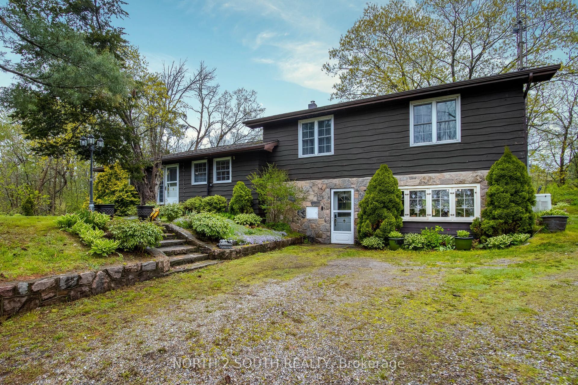1146 Honey Harbour Road, Georgian Bay, Muskoka ON L0K 1S0 1146 Honey Harbour Road, Georgian Bay, Muskoka ON L0K 1S0