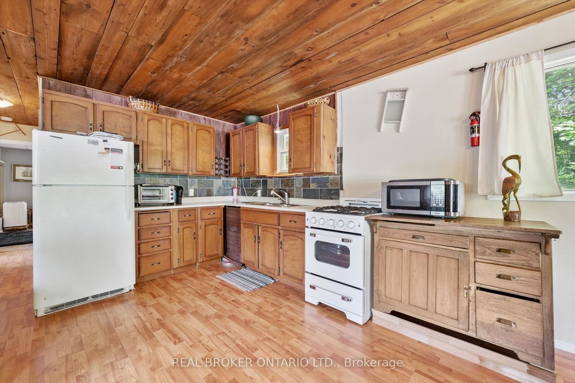 127 Cedar Crescent, Centre Wellington, Wellington ON N1M 2W5 127 Cedar Crescent, Centre Wellington, Wellington ON N1M 2W5