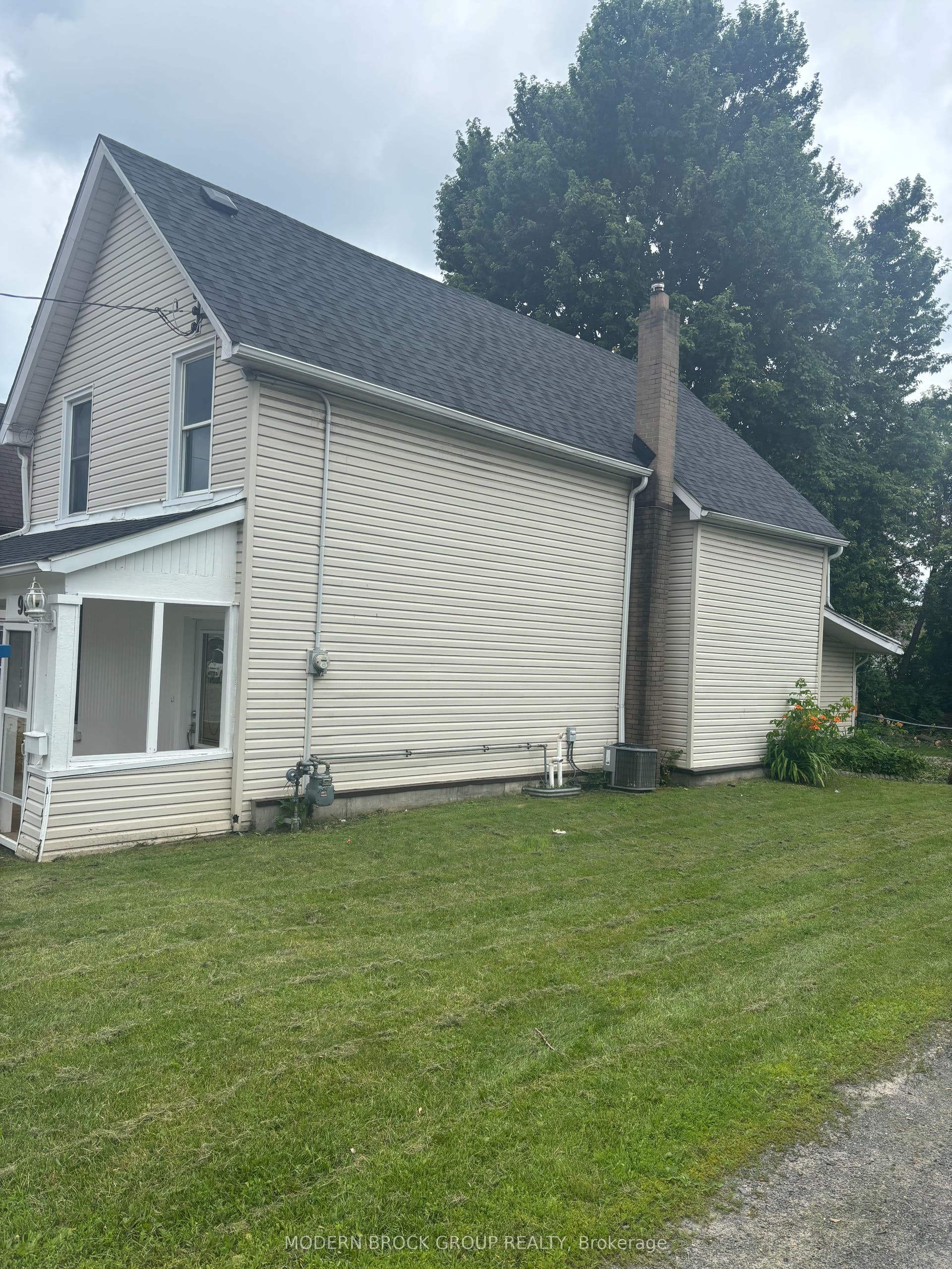 96 Brock Street, Brockville, Leeds And Grenville ON K6V 4G1 96 Brock Street, Brockville, Leeds And Grenville ON K6V 4G1