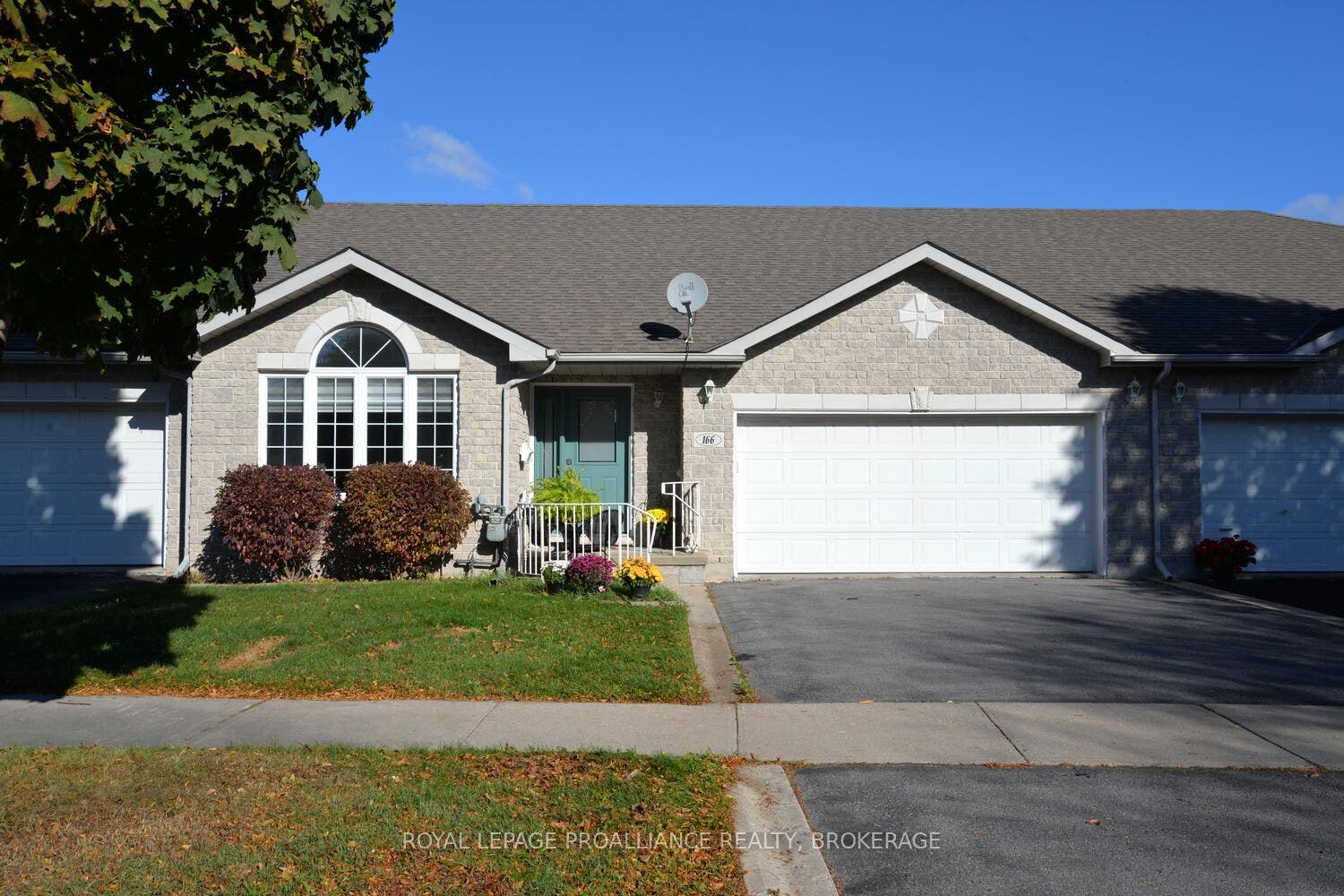 166 Ellesmeer Avenue, Kingston, Frontenac ON K7P 3H6 166 Ellesmeer Avenue, Kingston, Frontenac ON K7P 3H6