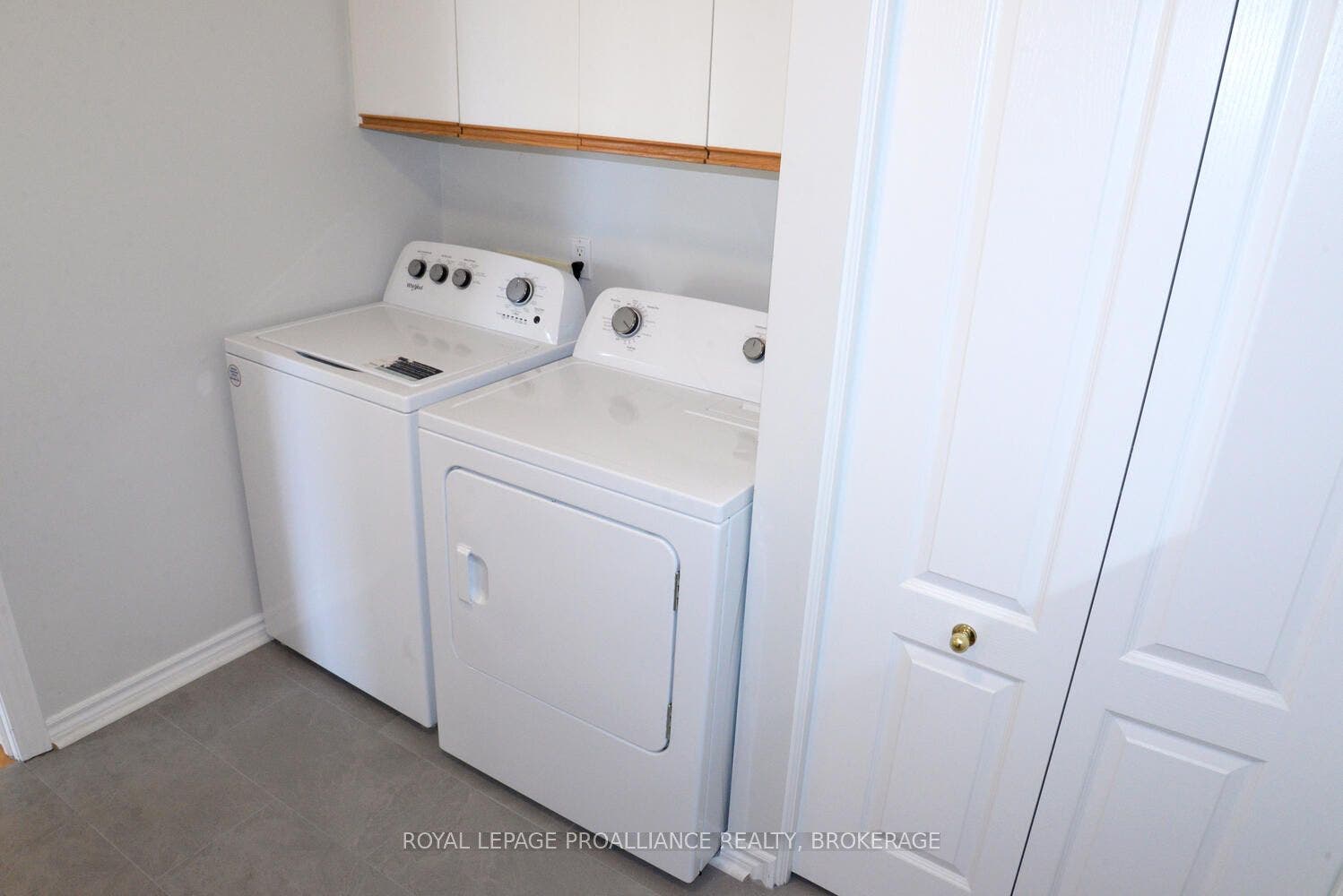 166 Ellesmeer Avenue, Kingston, Frontenac ON K7P 3H6 166 Ellesmeer Avenue, Kingston, Frontenac ON K7P 3H6