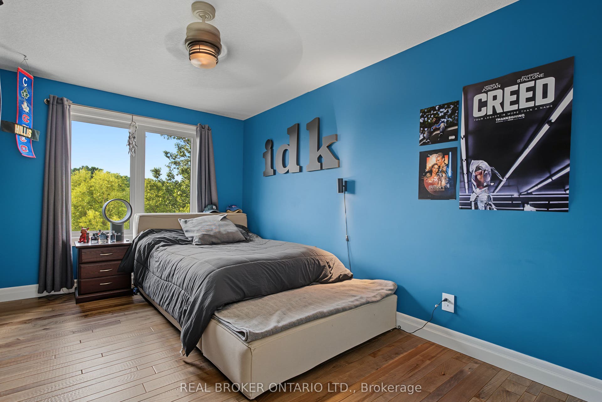 422 Rideau River Street, Waterloo, Waterloo ON N2V 2Y4 422 Rideau River Street, Waterloo, Waterloo ON N2V 2Y4