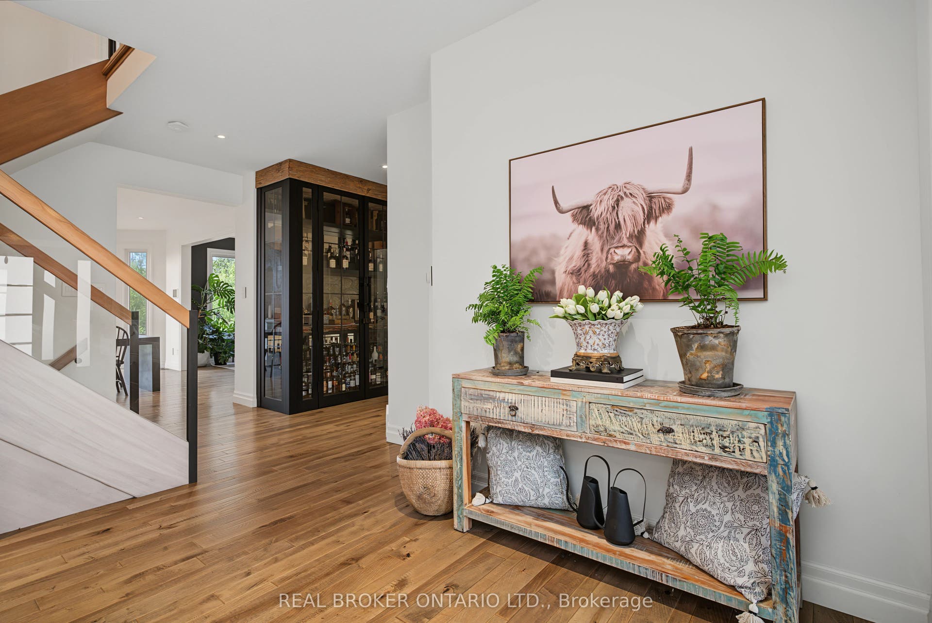 422 Rideau River Street, Waterloo, Waterloo ON N2V 2Y4 Foyer with 3/4" hand scraped hardwood