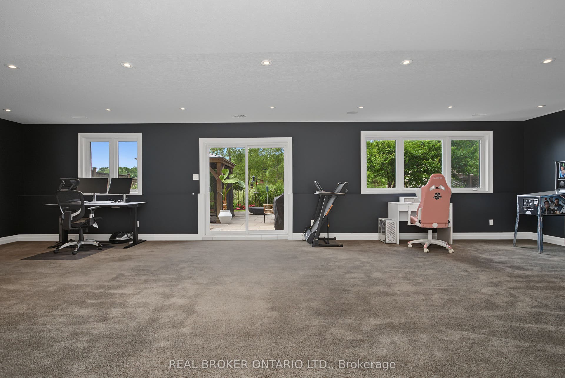 422 Rideau River Street, Waterloo, Waterloo ON N2V 2Y4 Underpad In Basement