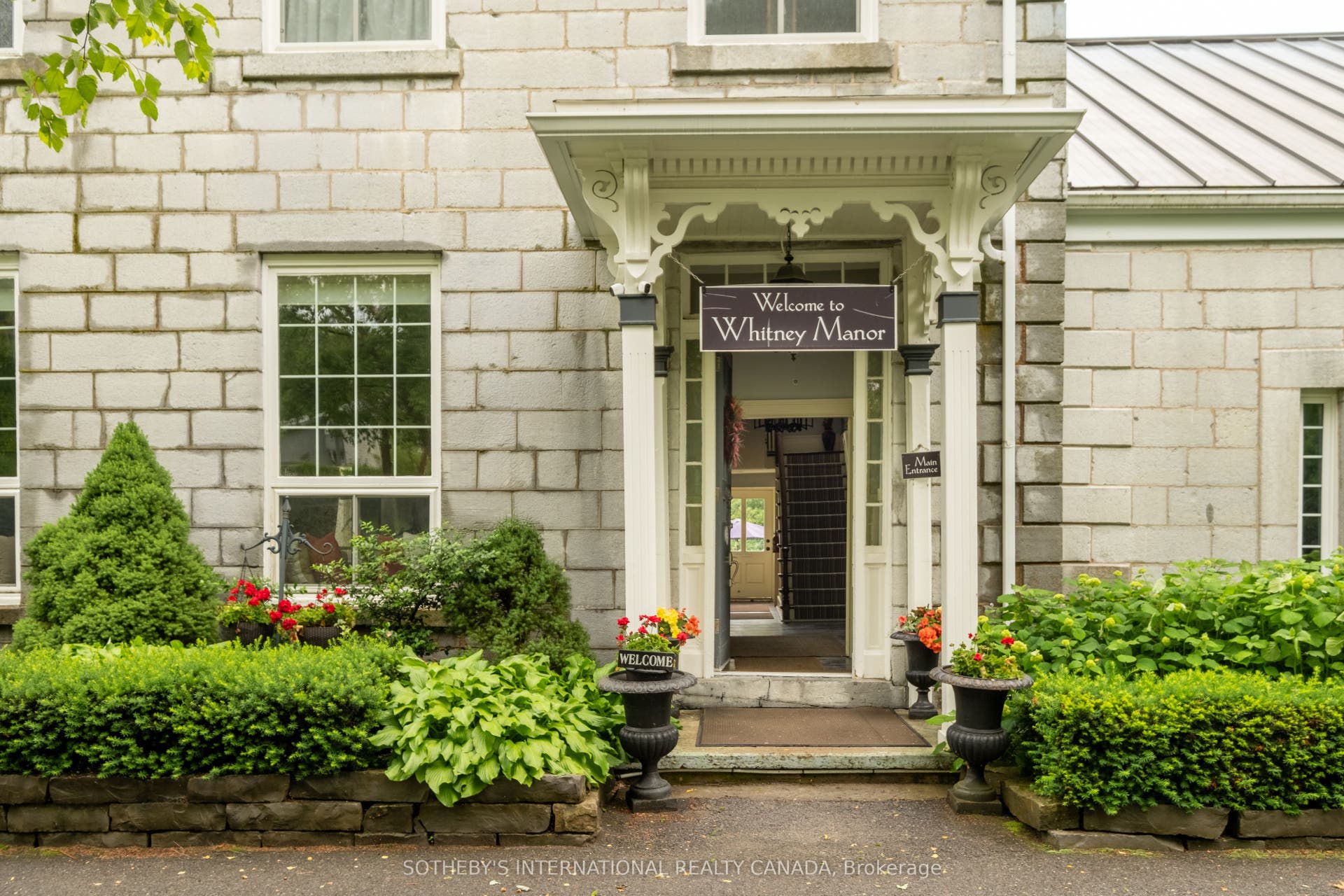 8 Starr Place, Kingston, Frontenac ON K7L 4V1 8 Starr Place, Kingston, Frontenac ON K7L 4V1