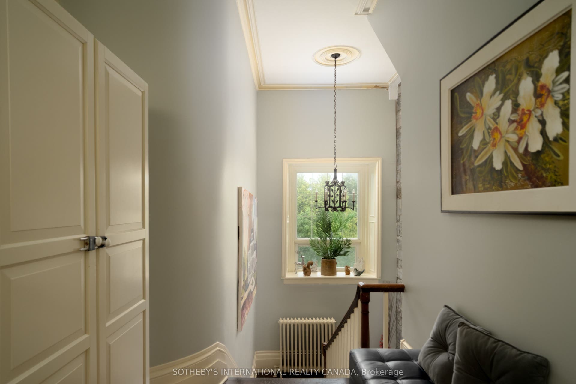 8 Starr Place, Kingston, Frontenac ON K7L 4V1 8 Starr Place, Kingston, Frontenac ON K7L 4V1