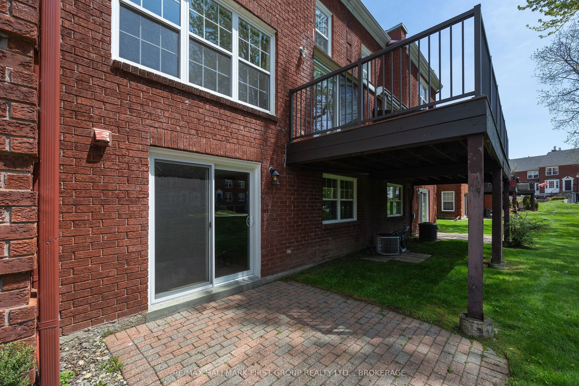 15 Country Club Place, Brockville, Leeds And Grenville ON K6V 6T7