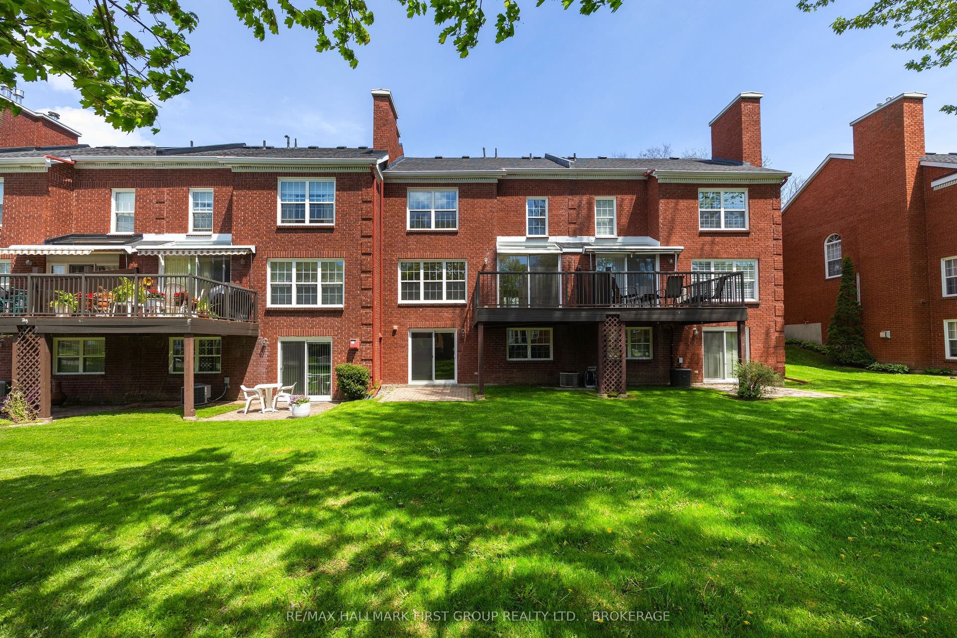 15 Country Club Place, Brockville, Leeds And Grenville ON K6V 6T7