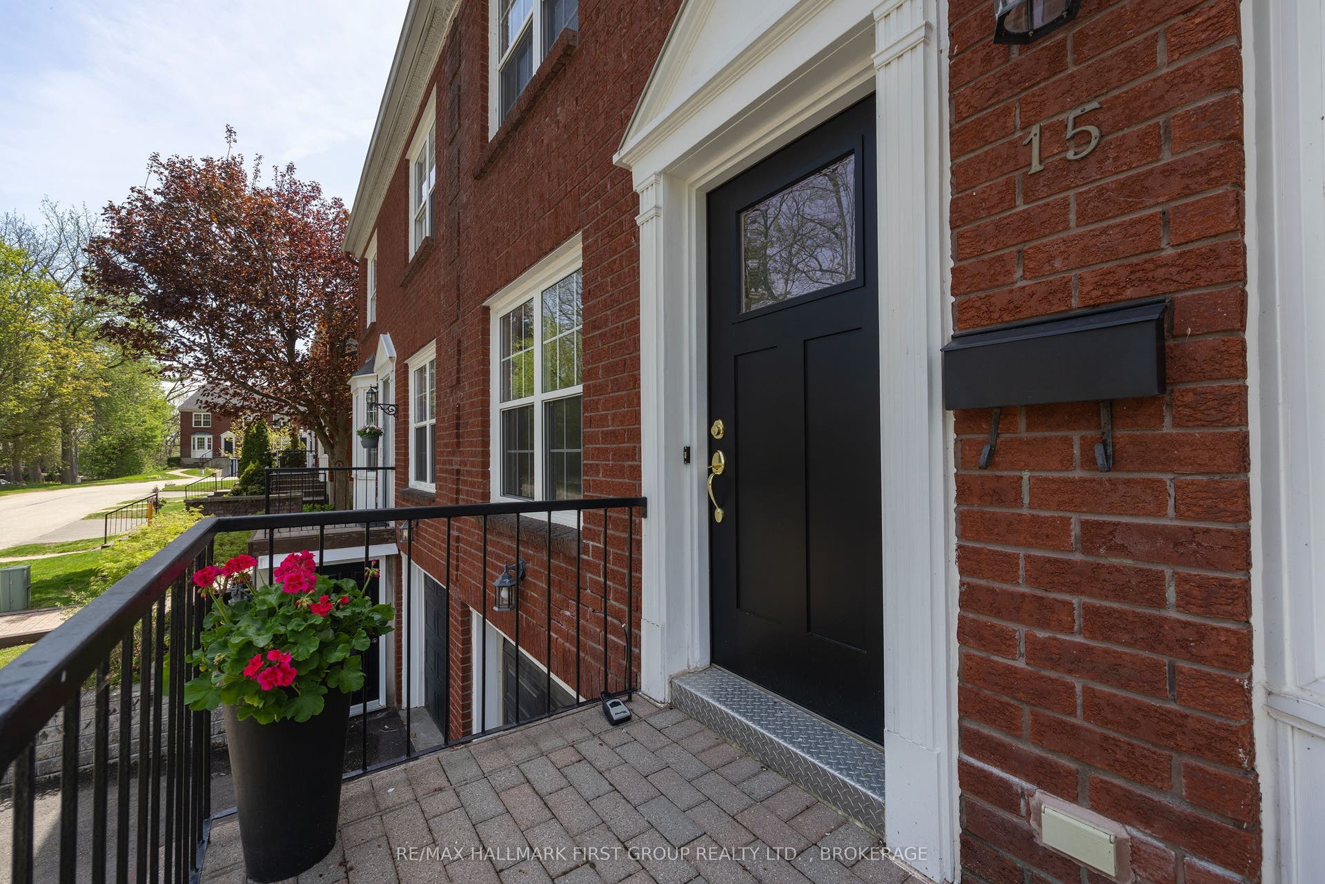 15 Country Club Place, Brockville, Leeds And Grenville ON K6V 6T7