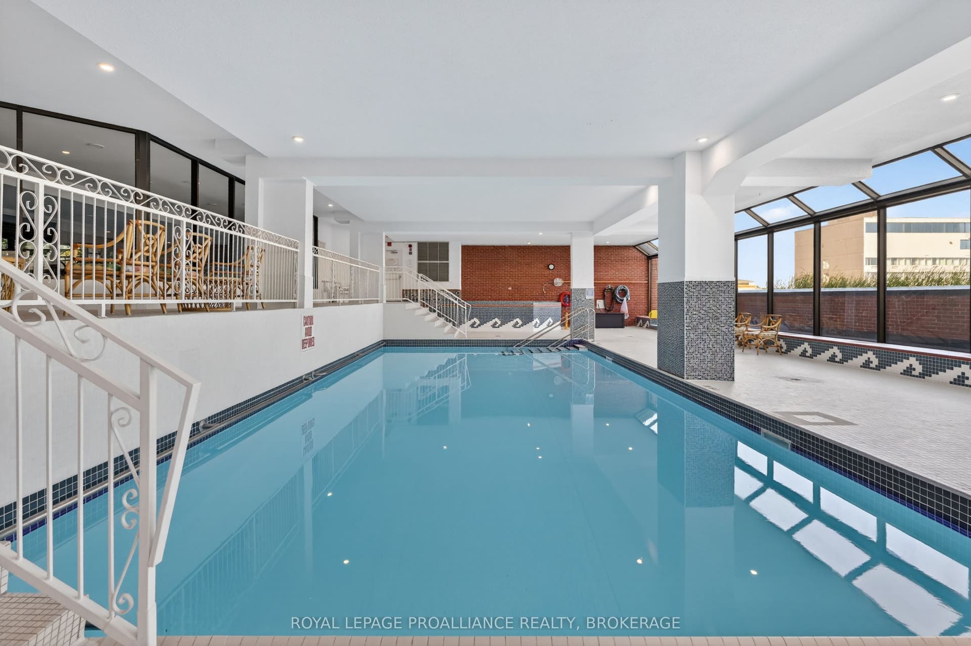 165 Ontario Street, #505, Kingston, Frontenac ON K7L 2Y6