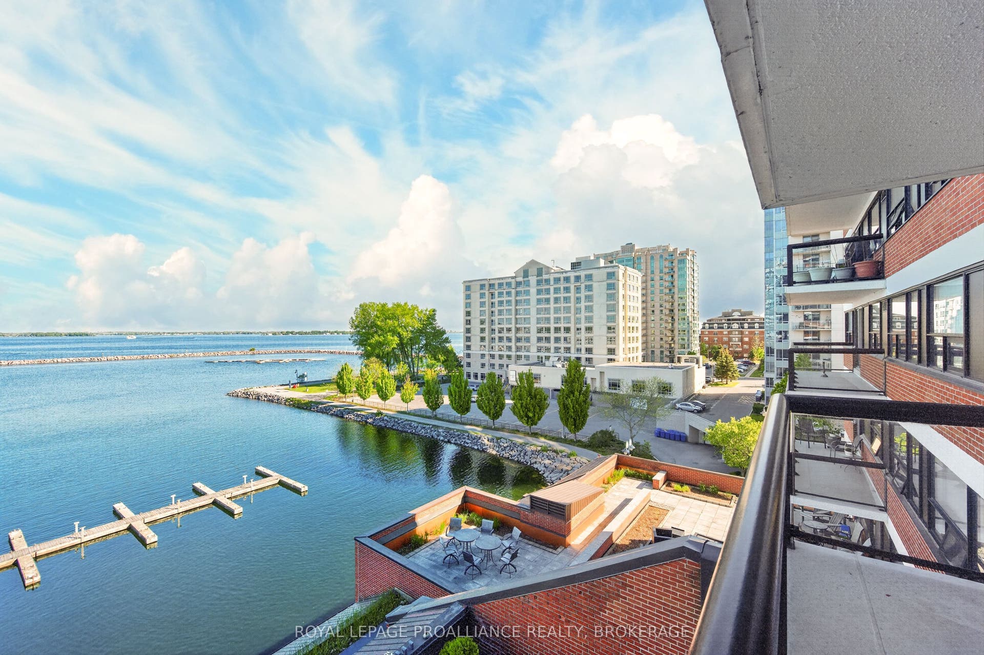165 Ontario Street, #505, Kingston, Frontenac ON K7L 2Y6