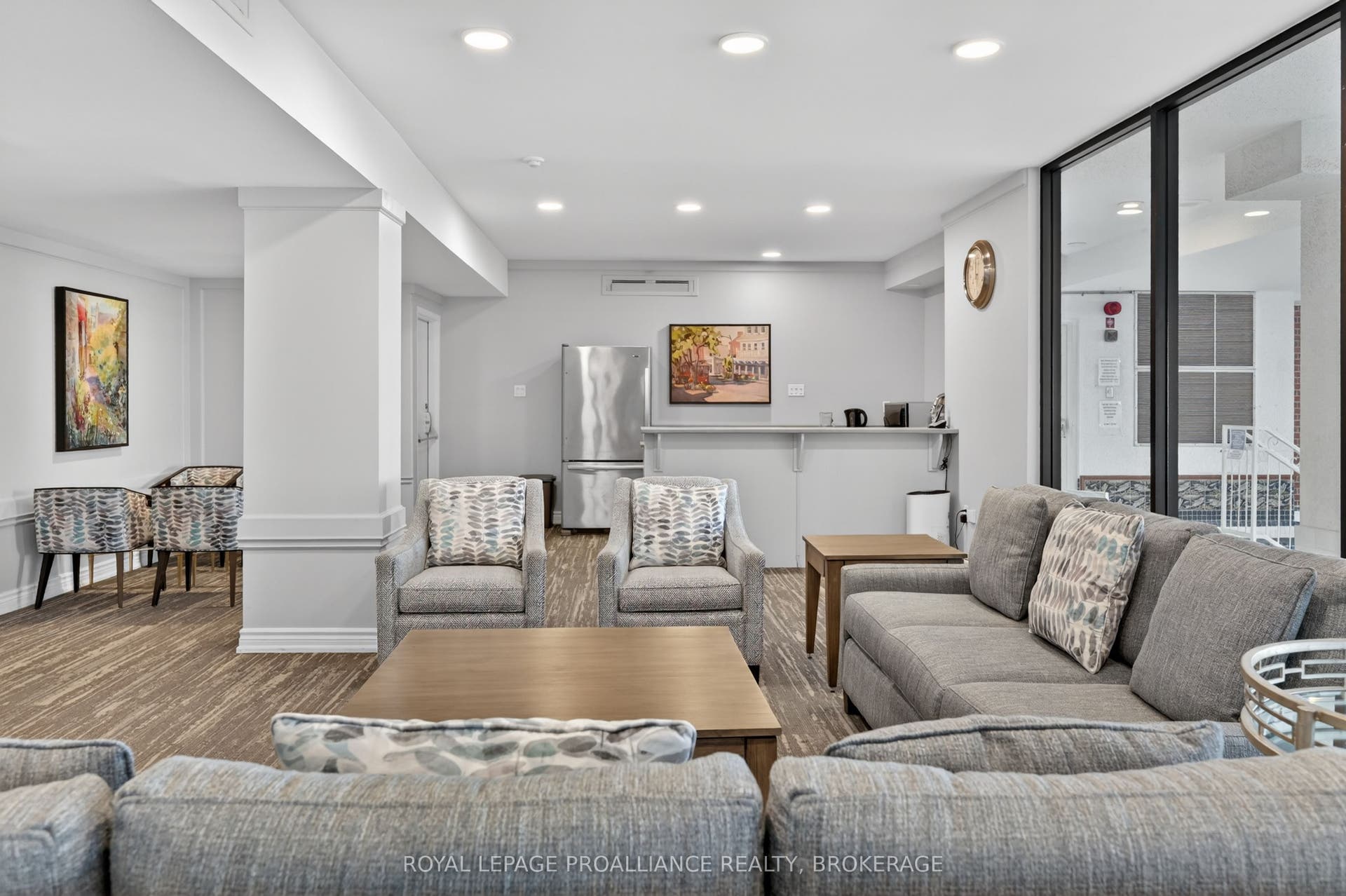 165 Ontario Street, #505, Kingston, Frontenac ON K7L 2Y6