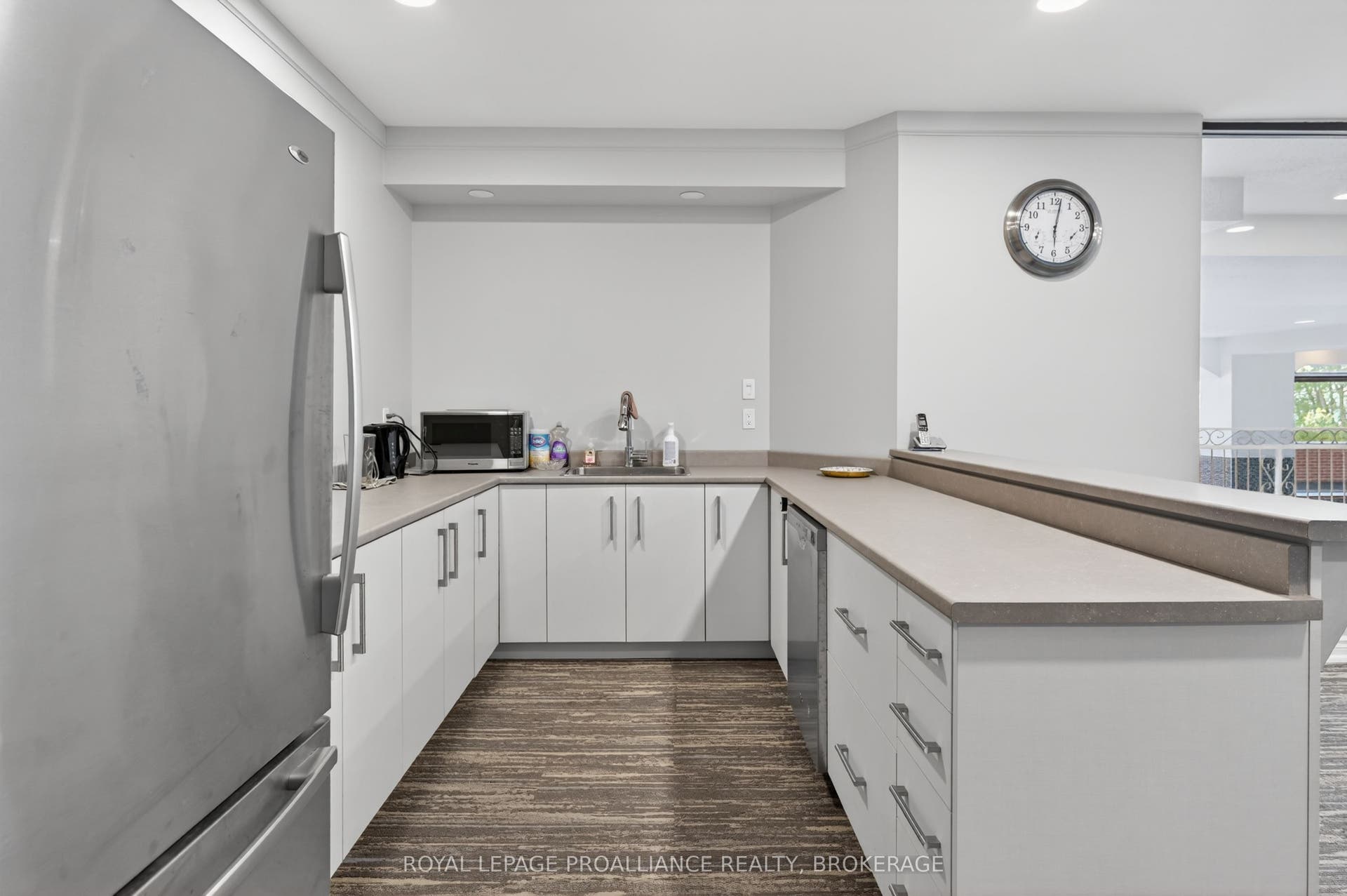 165 Ontario Street, #505, Kingston, Frontenac ON K7L 2Y6