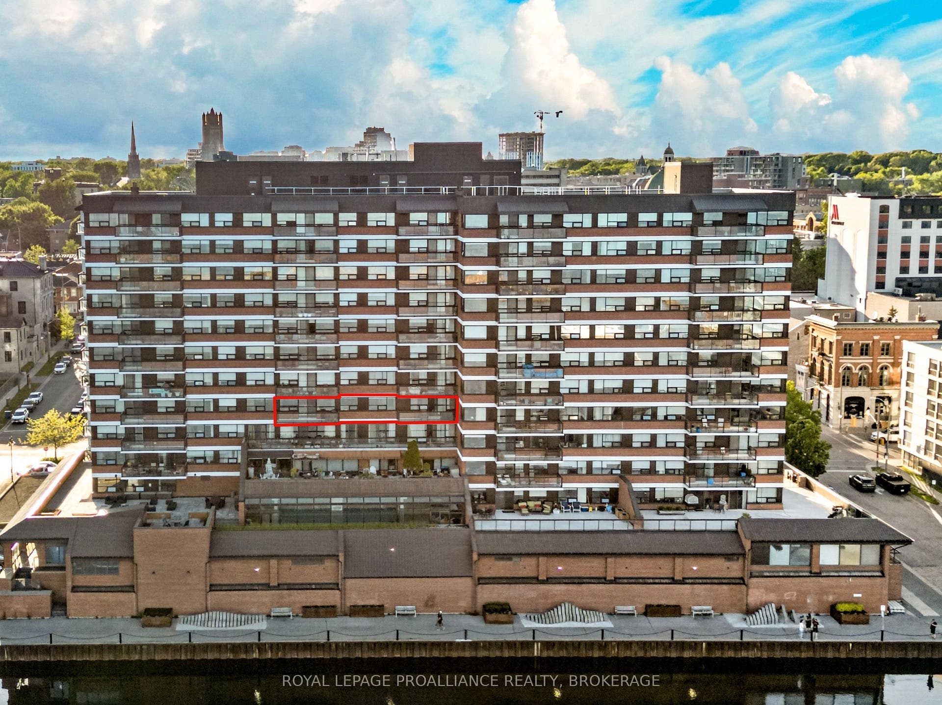 165 Ontario Street, #505, Kingston, Frontenac ON K7L 2Y6