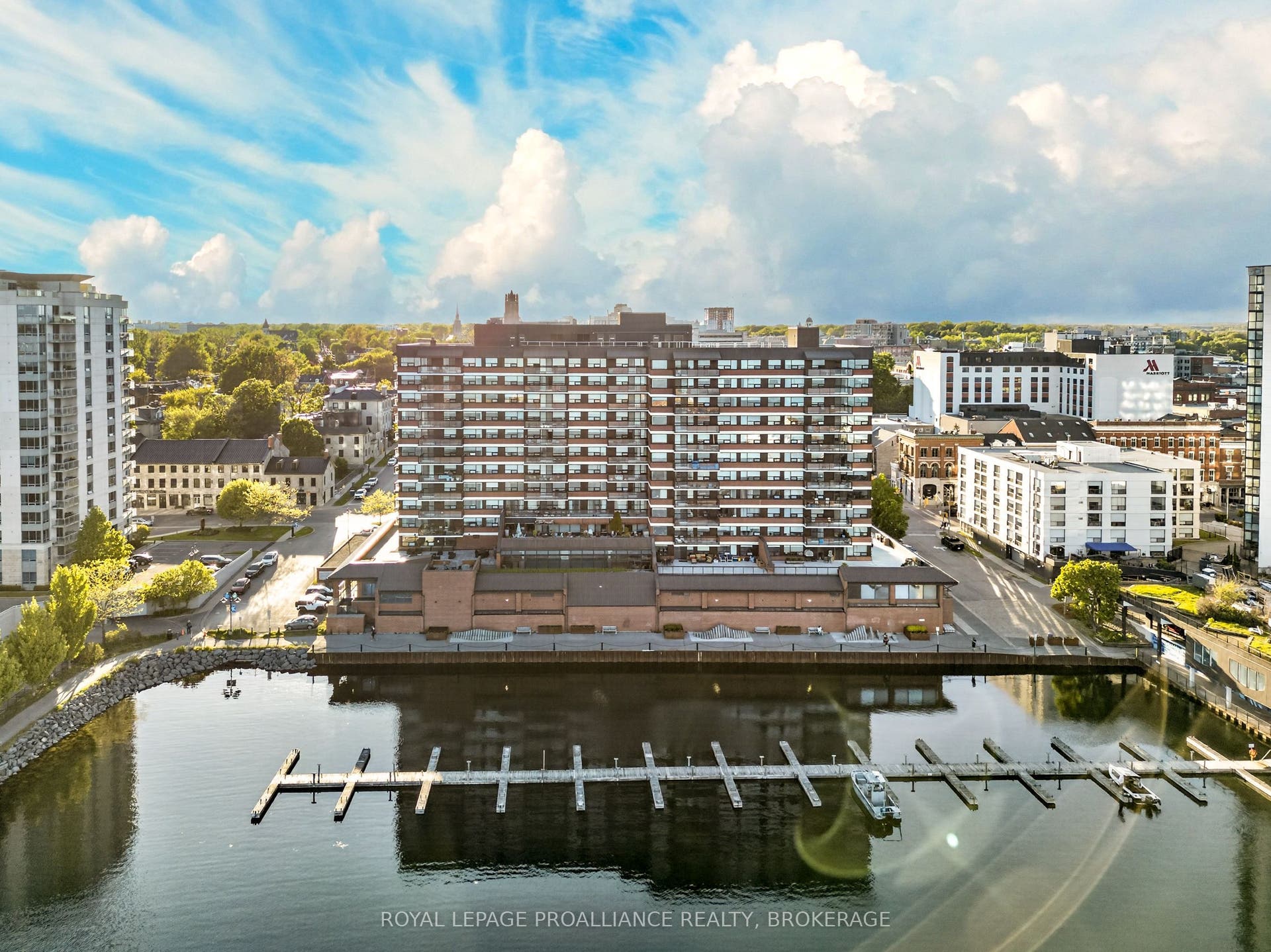 165 Ontario Street, #505, Kingston, Frontenac ON K7L 2Y6