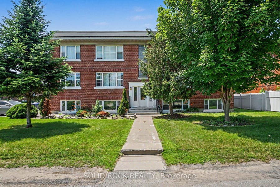 Property photo for 726 Edison Avenue, #2, Carlingwood - Westboro And Area, Ottawa ON