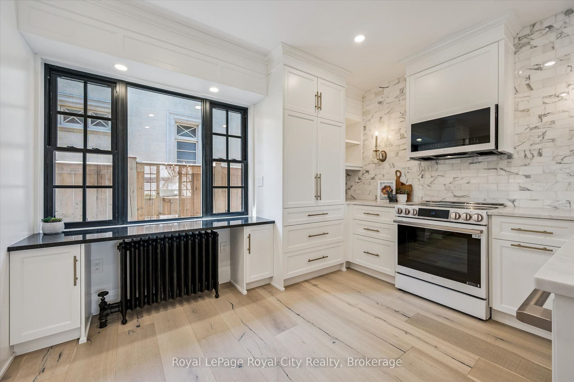 87 University Avenue W, Guelph, Wellington ON N1G 1P1 87 University Avenue W, Guelph, Wellington ON N1G 1P1