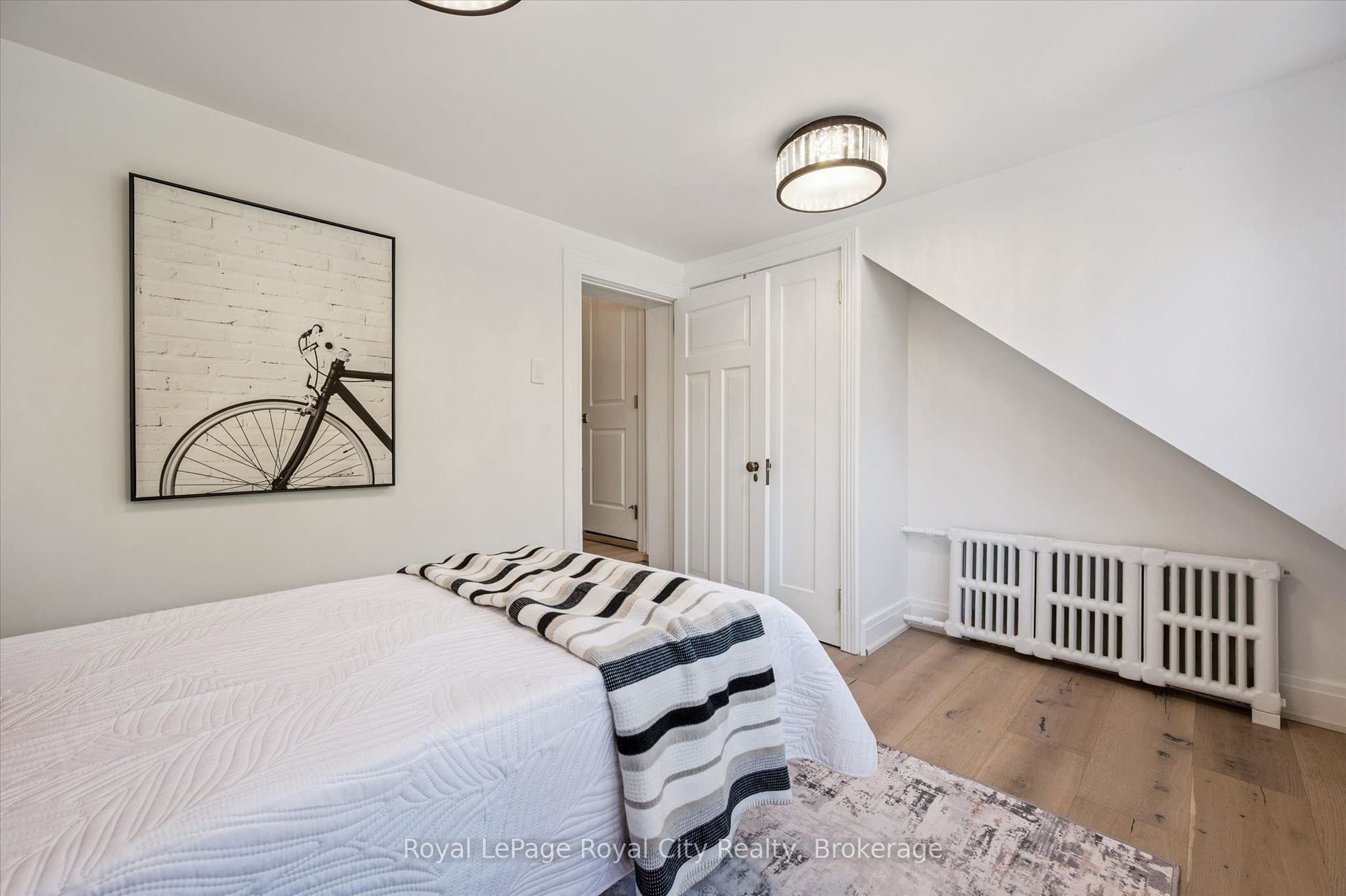 87 University Avenue W, Guelph, Wellington ON N1G 1P1 87 University Avenue W, Guelph, Wellington ON N1G 1P1
