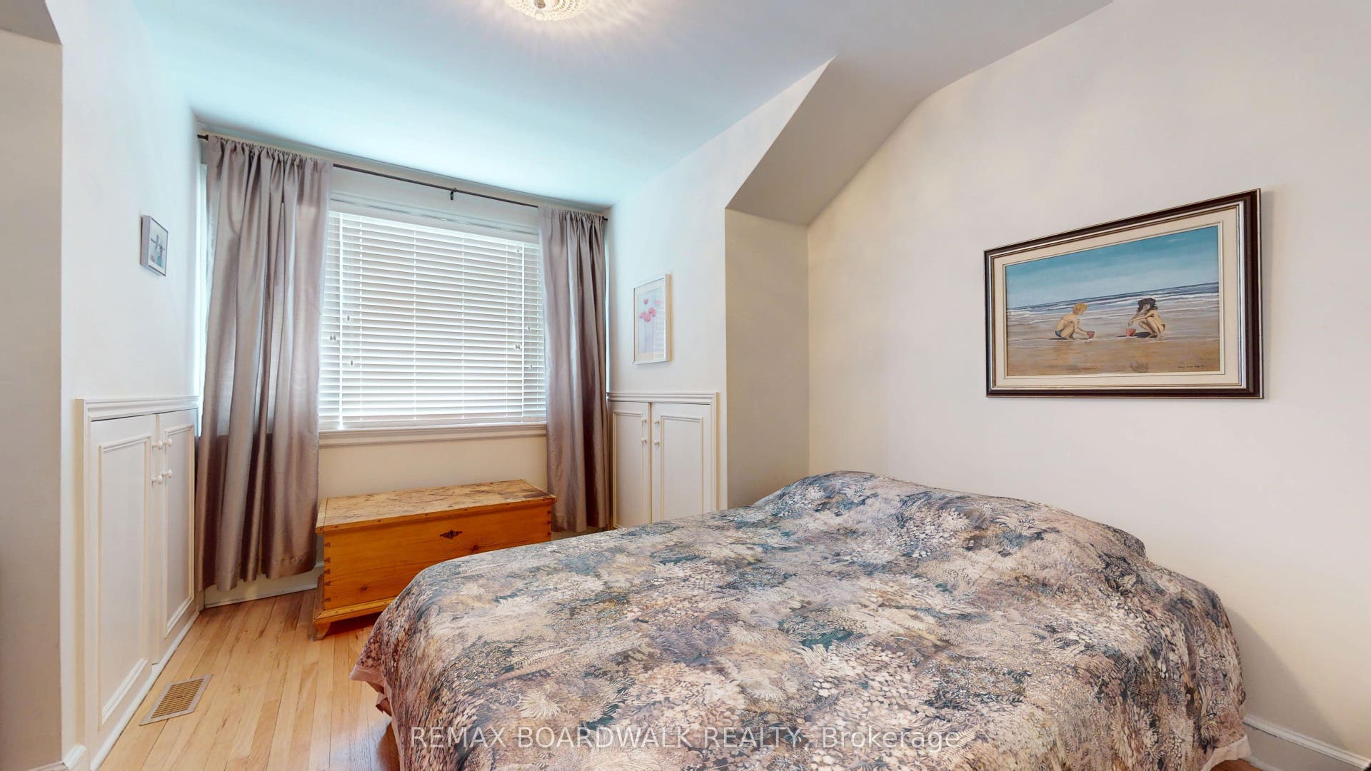 148 James Street E, Brockville, Leeds And Grenville ON K6V 1L2