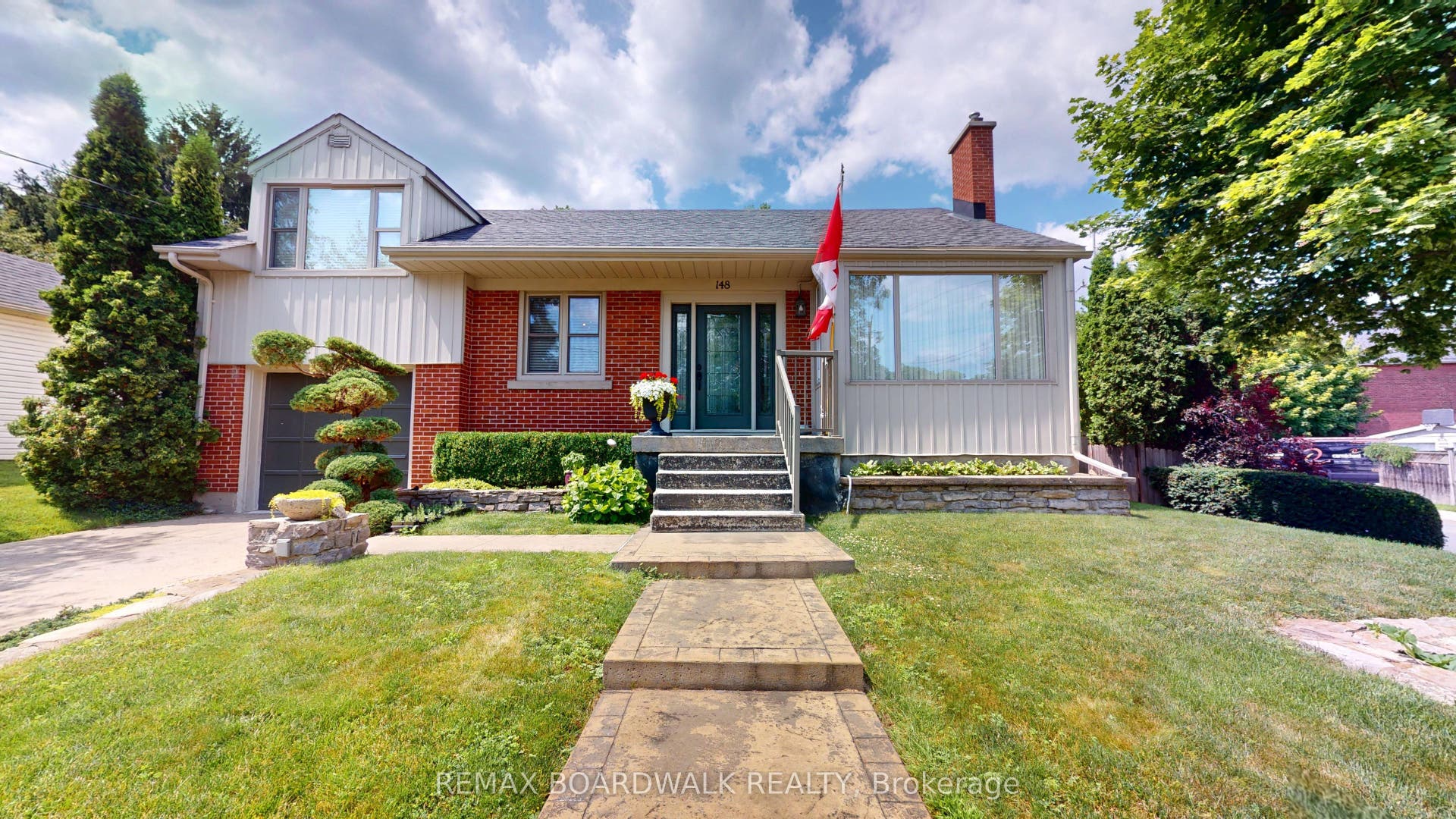 148 James Street E, Brockville, Leeds And Grenville ON K6V 1L2
