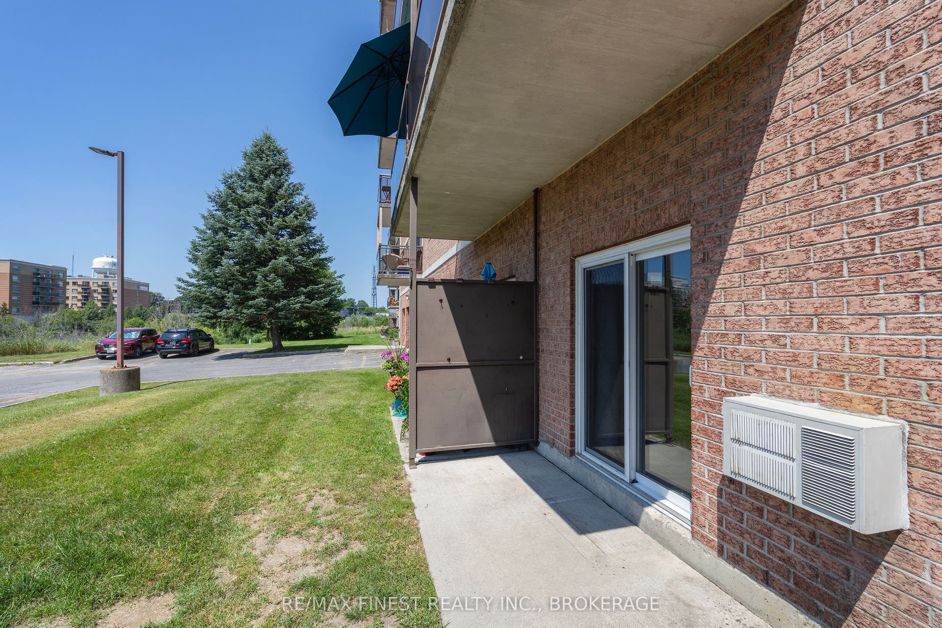 745 Davis Drive, #101, Kingston, Frontenac ON K7M 8J4 745 Davis Drive, #101, Kingston, Frontenac ON K7M 8J4